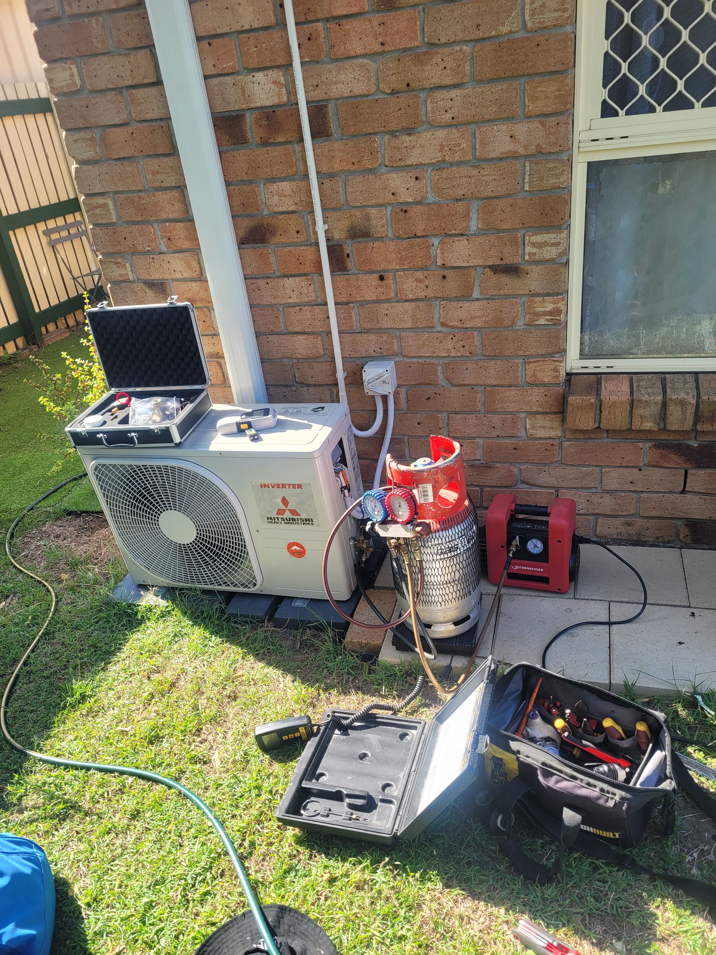 BOYD BROTHERS 's image