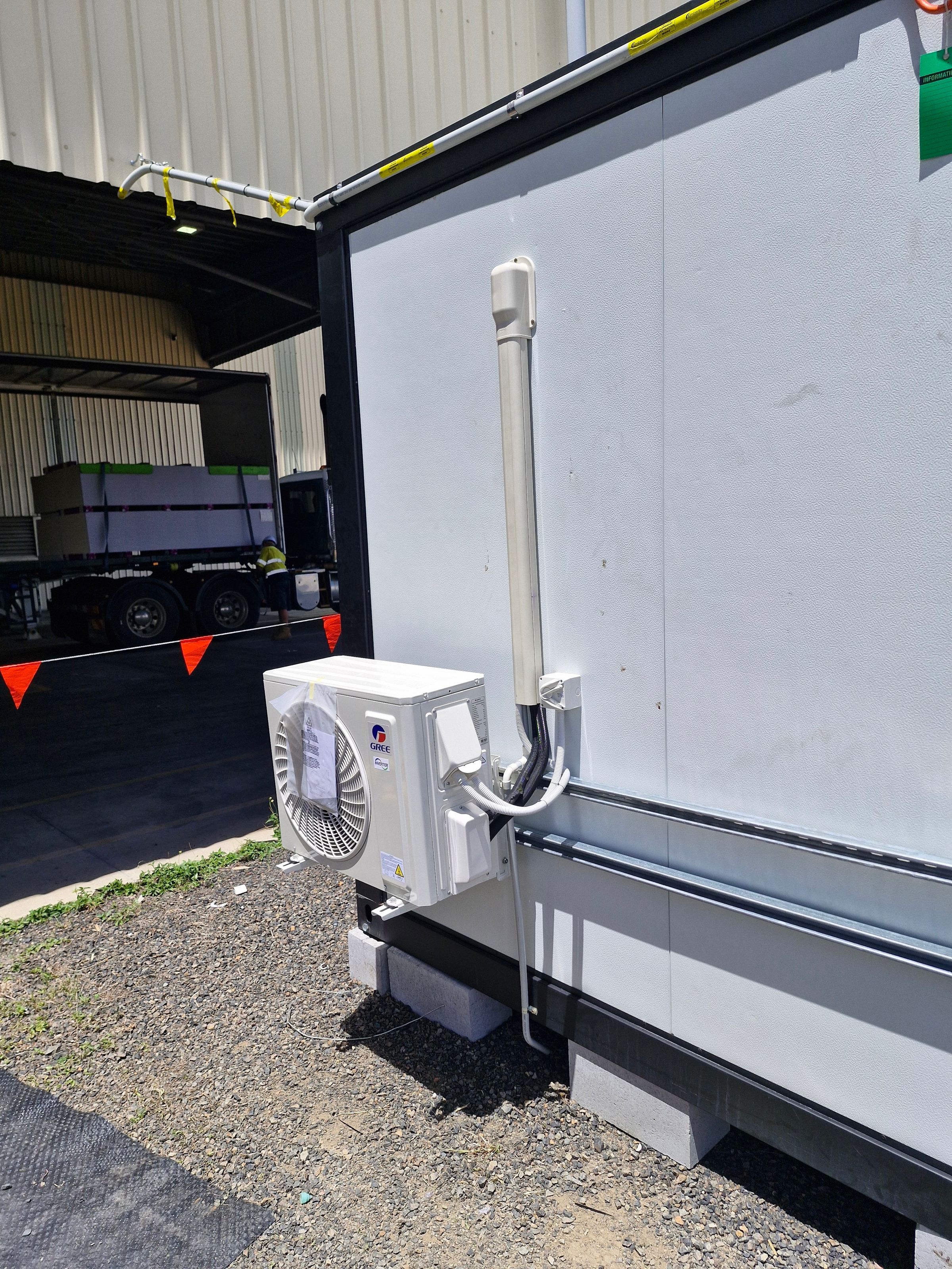 BOYD BROTHERS 's image