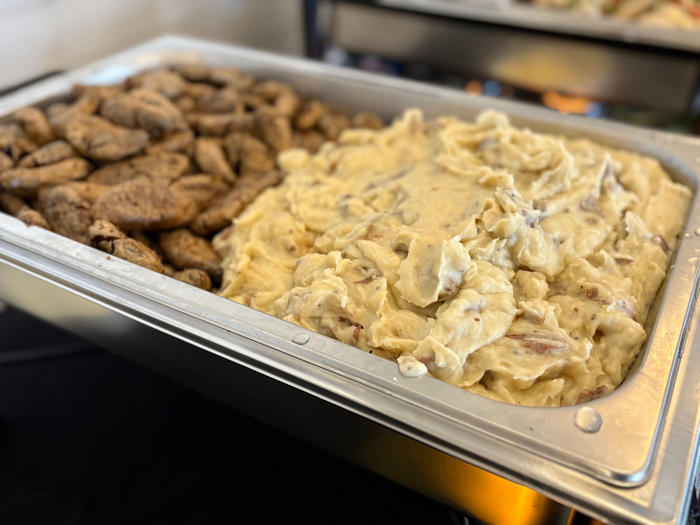 Smashed Fingerling Potatoes & Redskin Garlic Mash