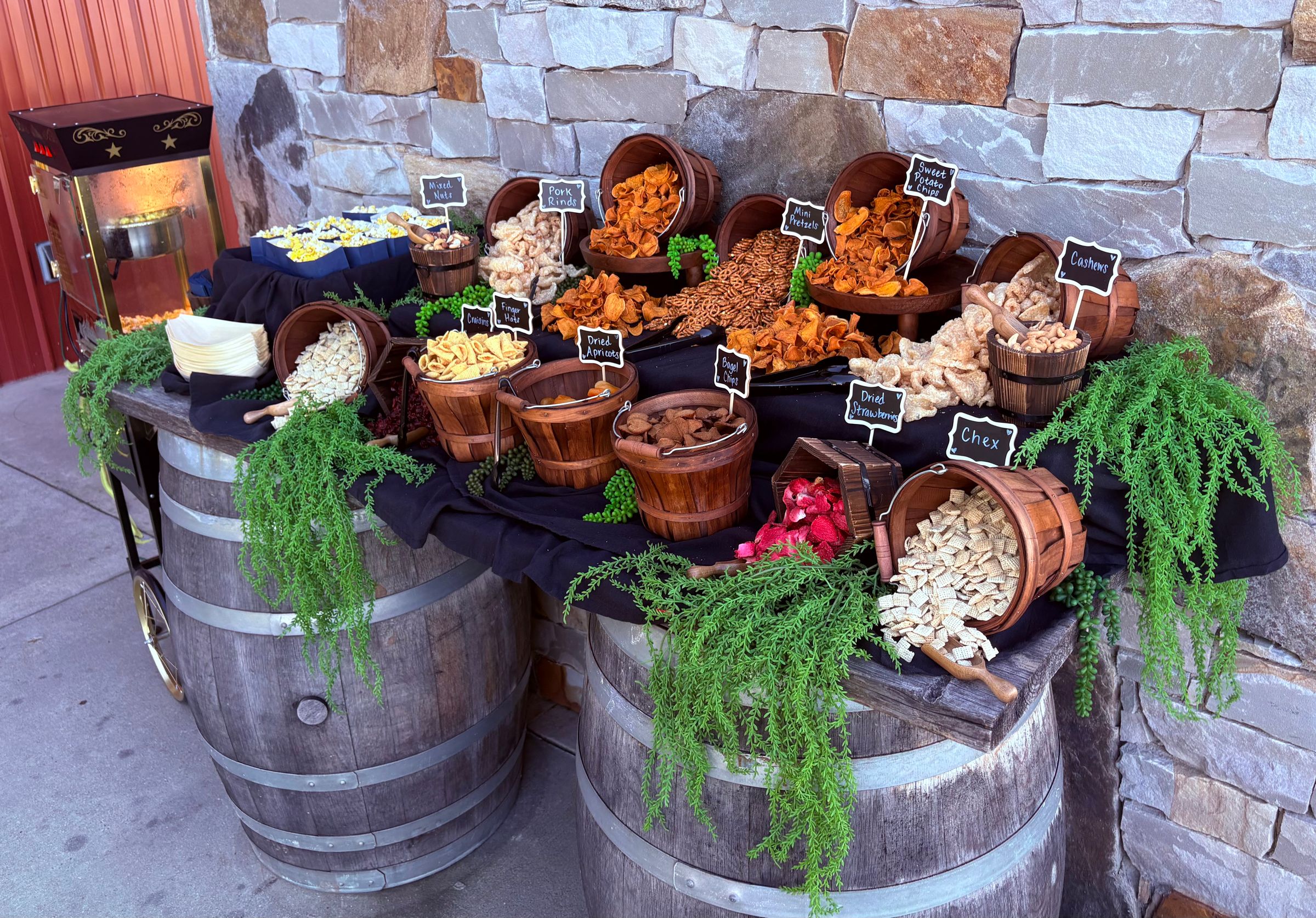 Cocktail hour with lots of yummy snacks