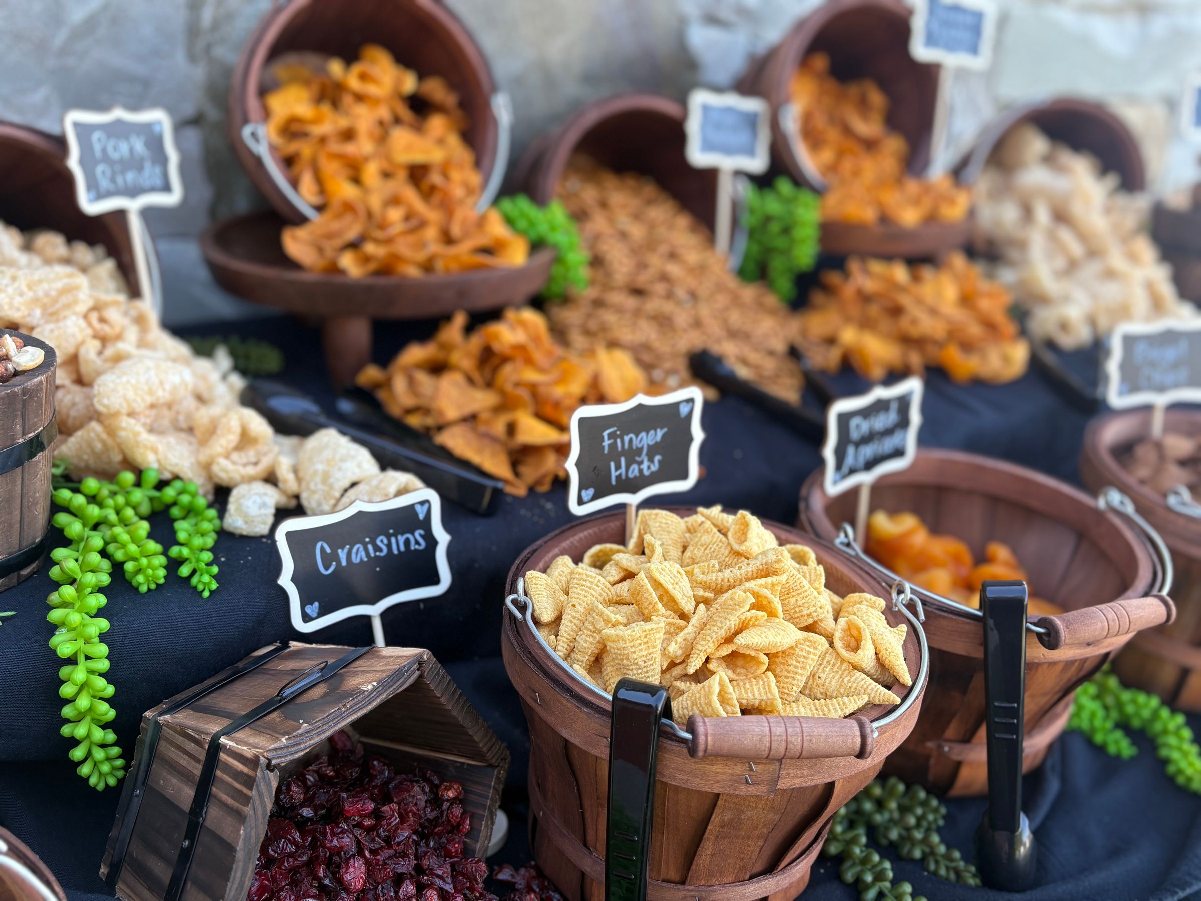 Cocktail hour with lots of yummy snacks