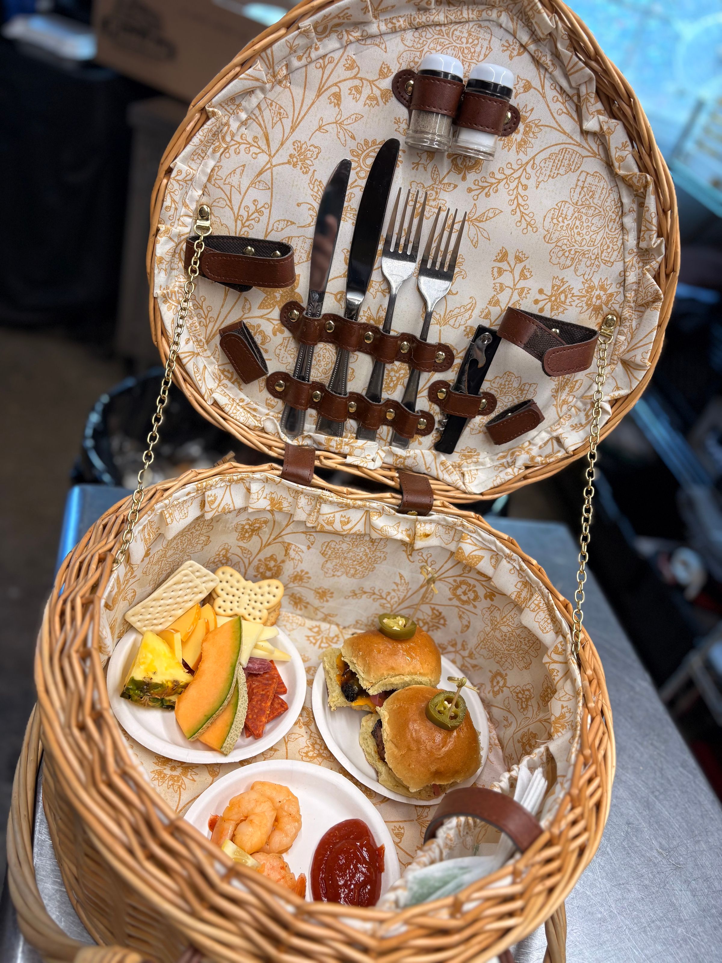 MORGANTON FOOD COMPANY's image