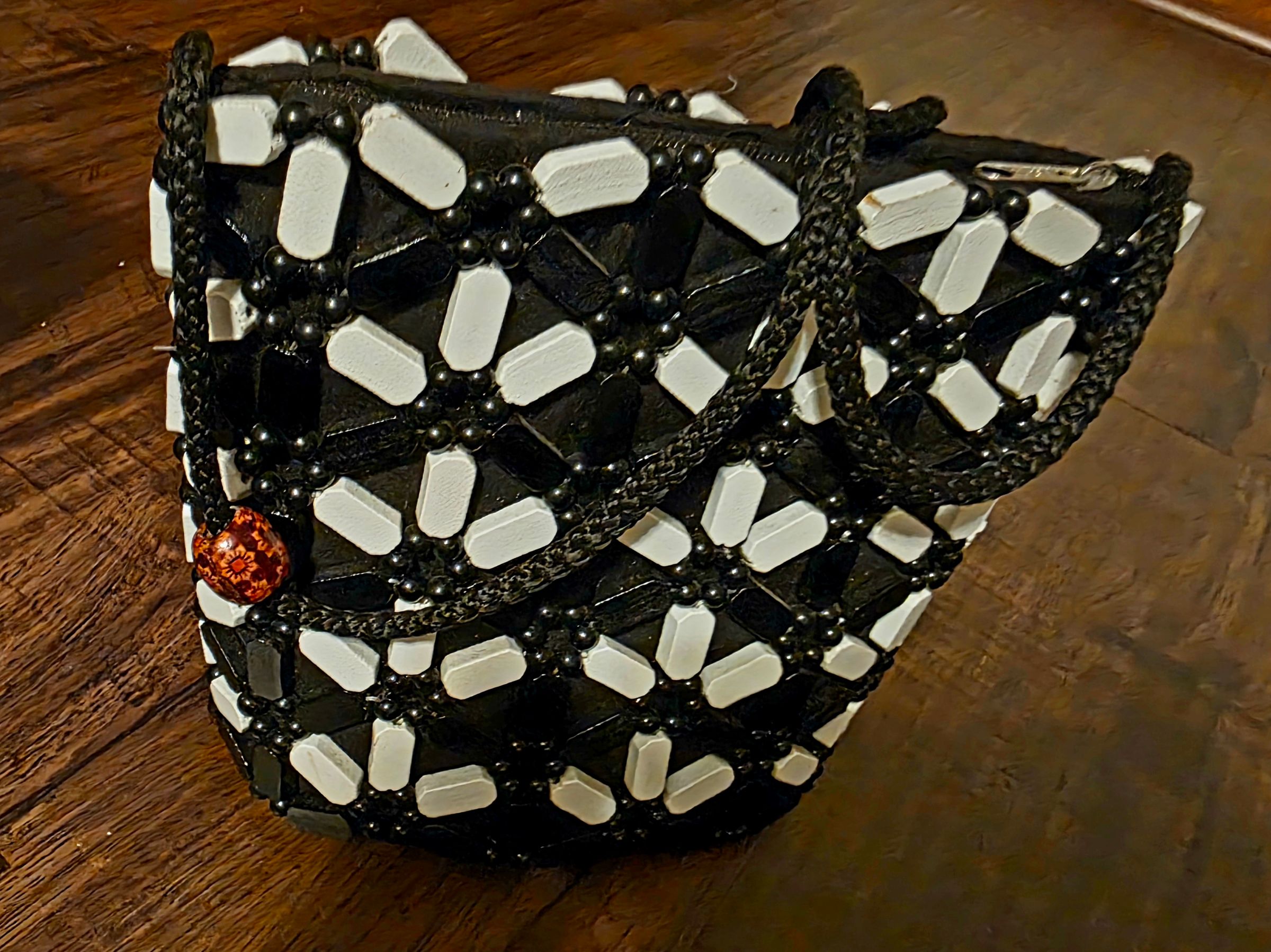 M-1 White -1 in Stockk