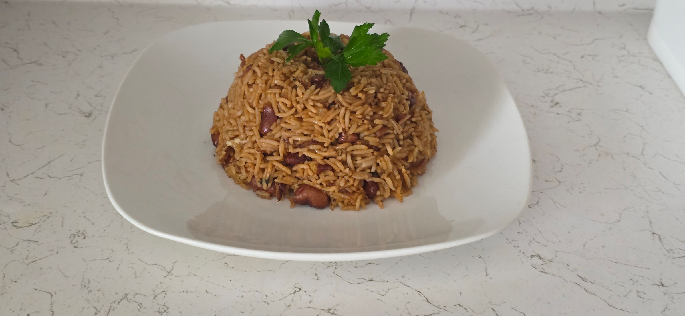 GOD'S GLORY DELI's image