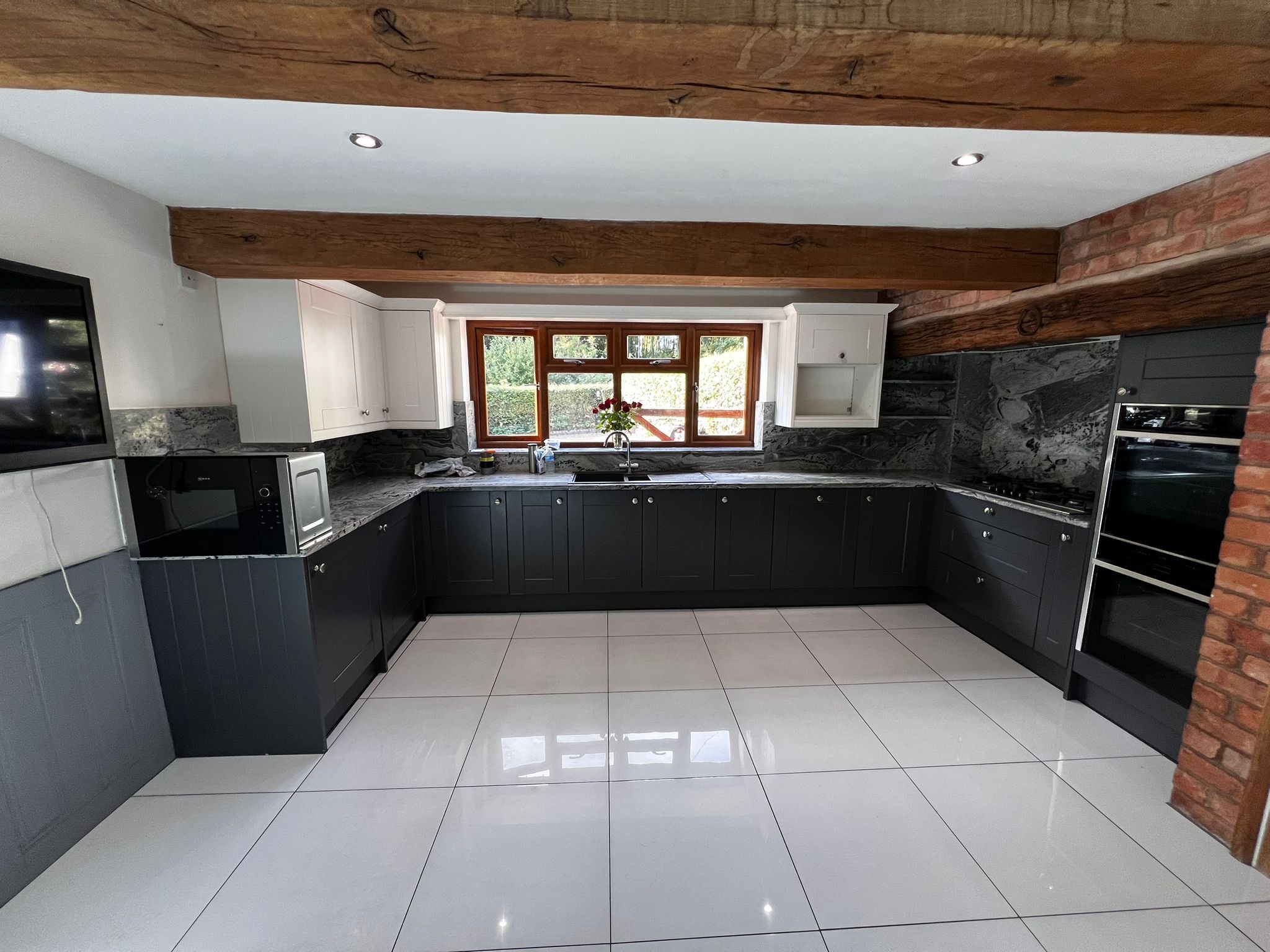 JR services 's image