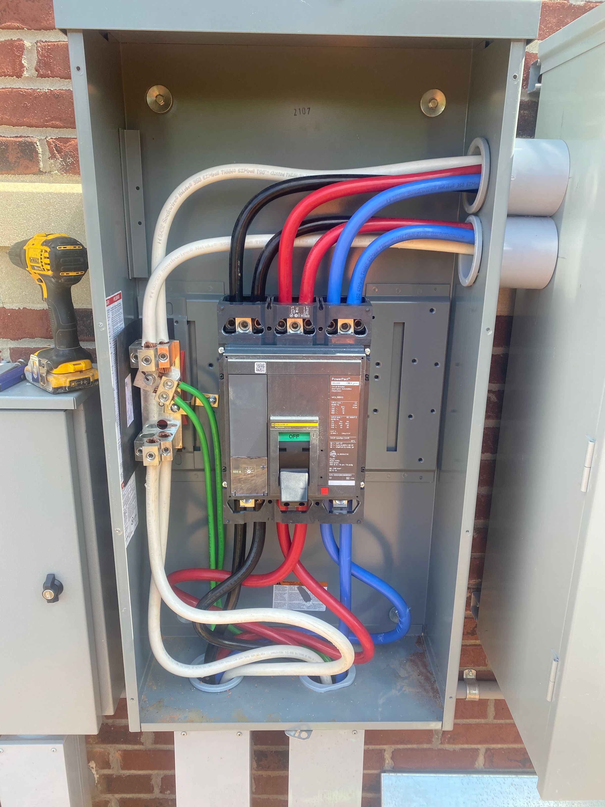 Dutchcross Electric's image