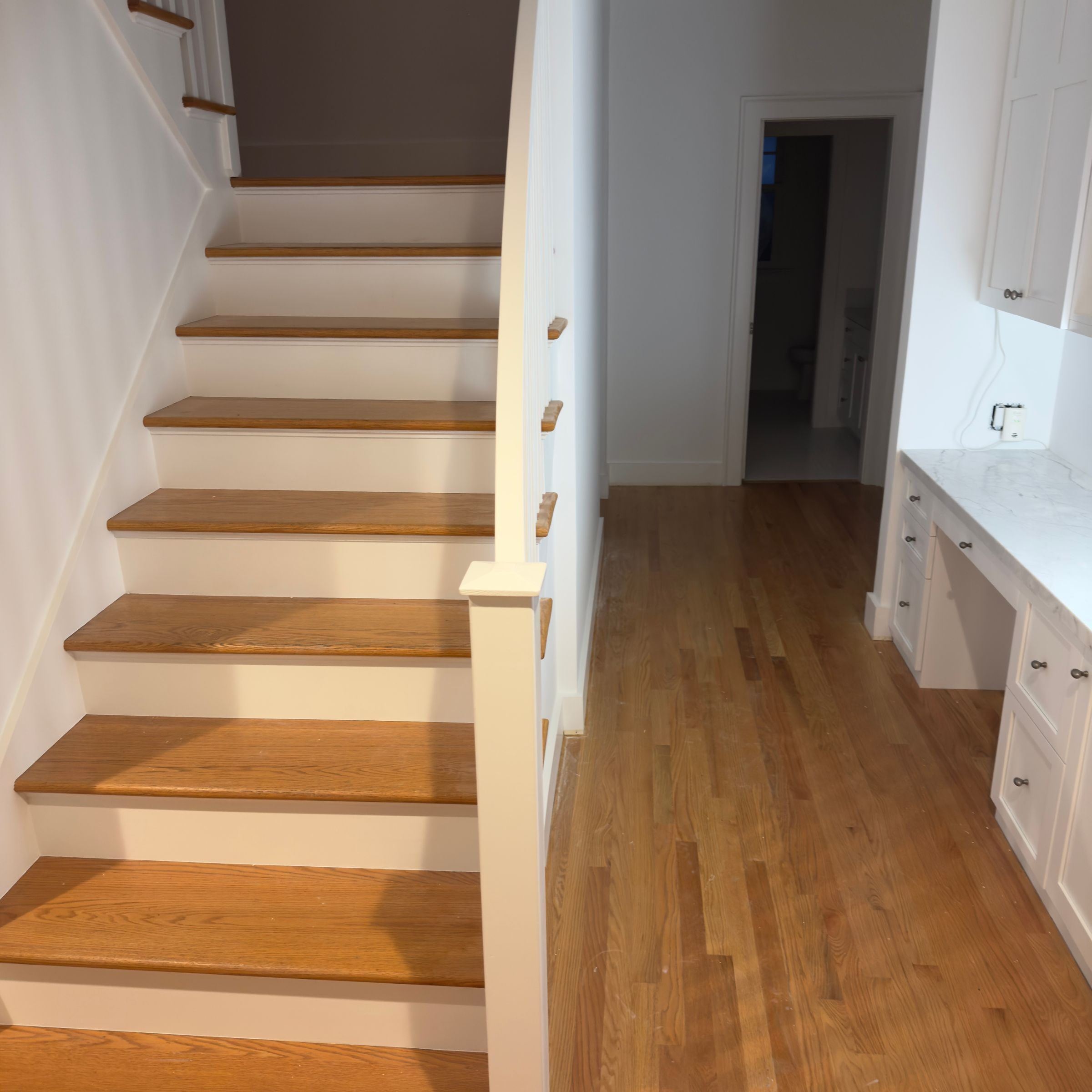 Acosta Floor Coverings's image