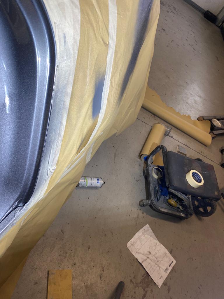 Dazzling smart repairs's image