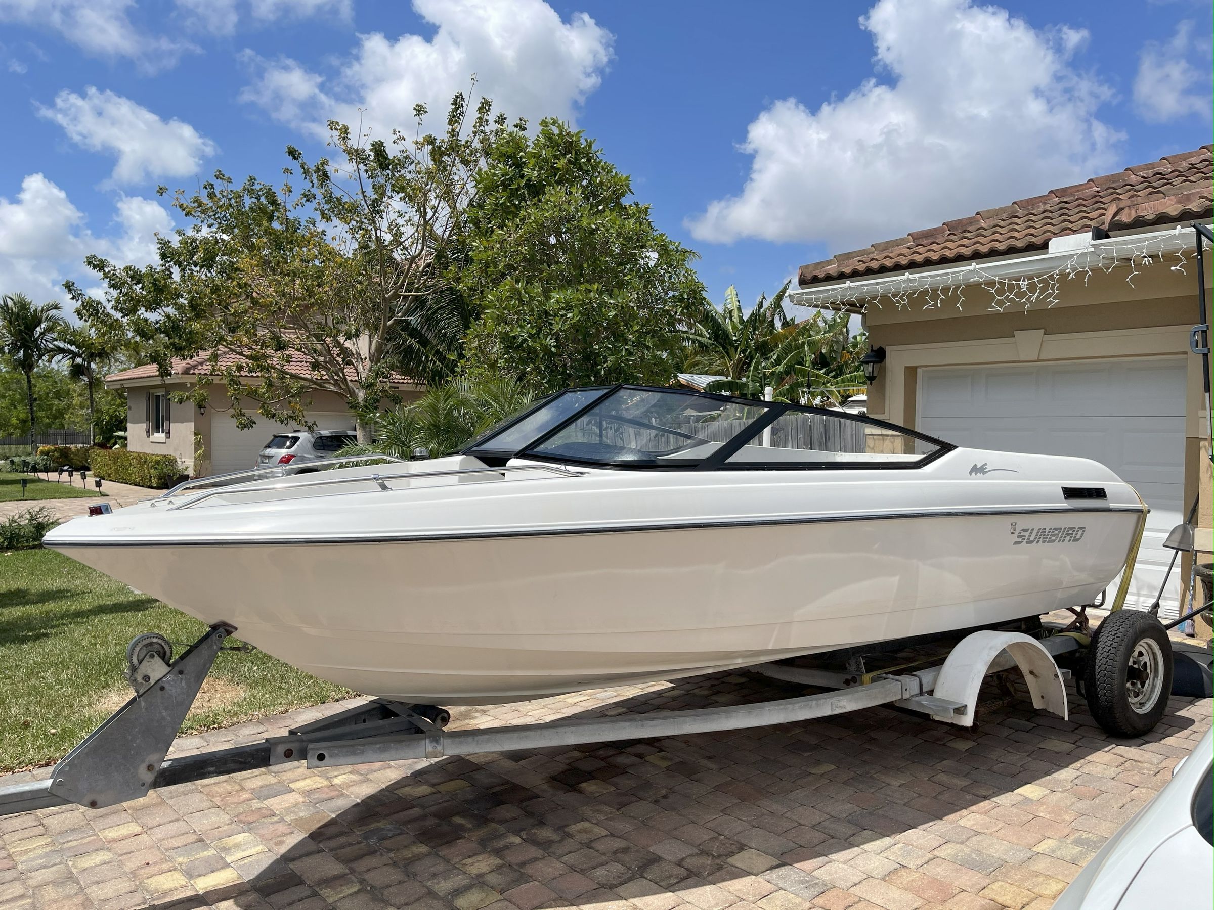 Ocean Gloss Marine's image
