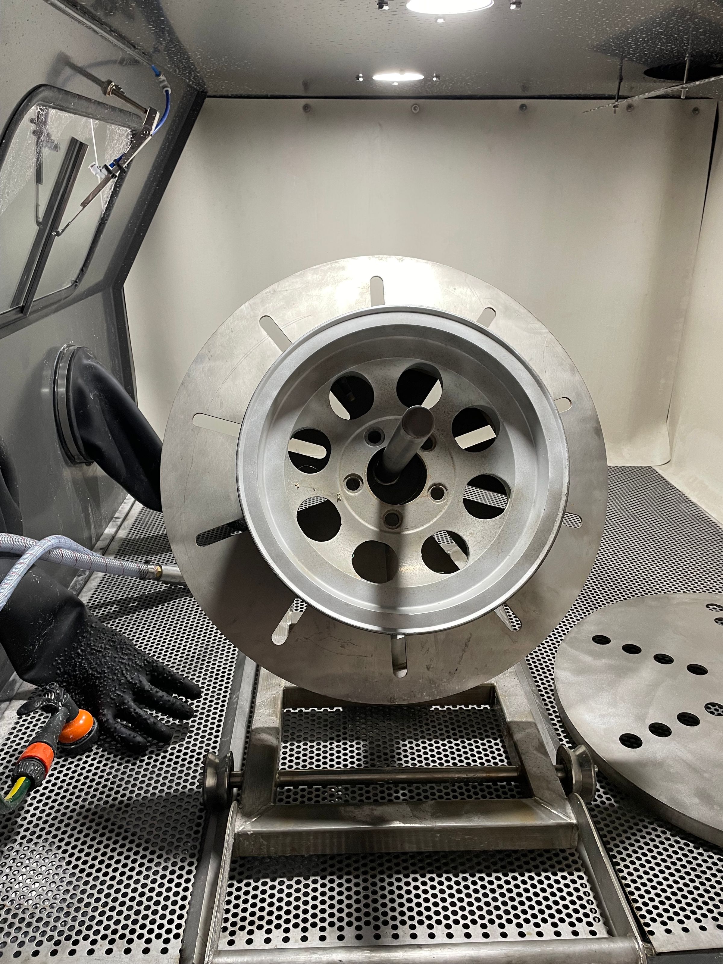 Gladstone Vapour Blasting Service Metal Surface Restorations's image