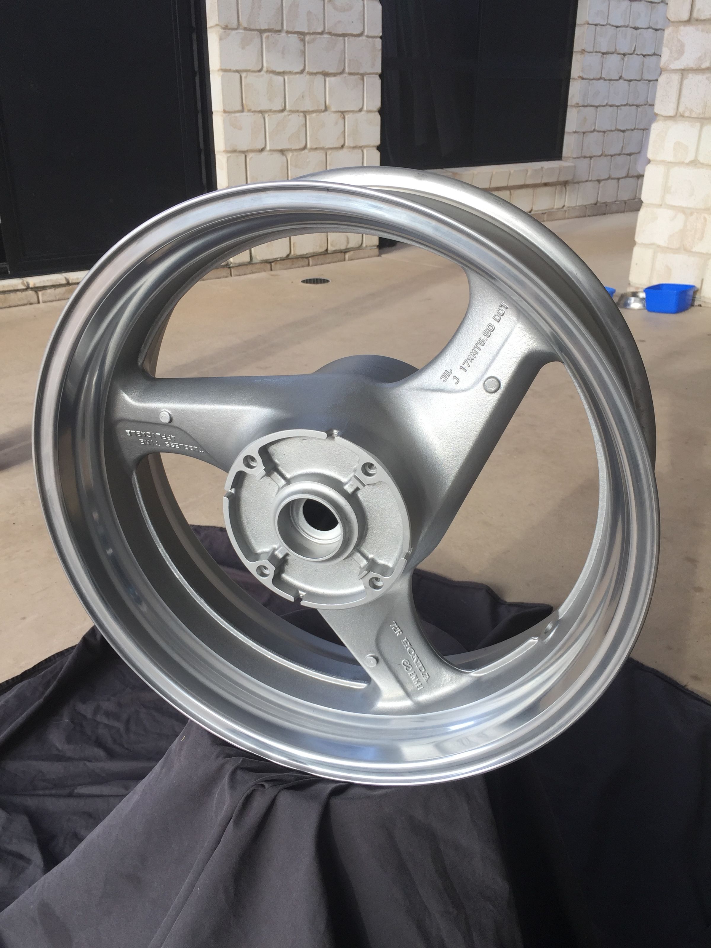 Gladstone Vapour Blasting Service Metal Surface Restorations's image