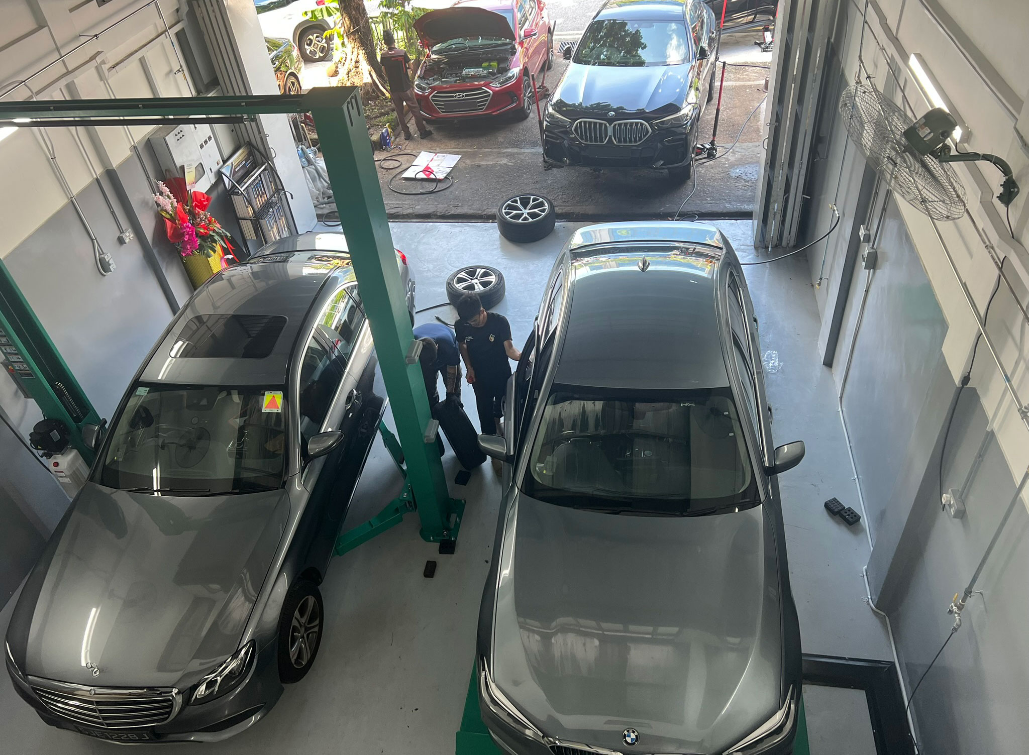 LEE THONG AUTO SERVICE's image