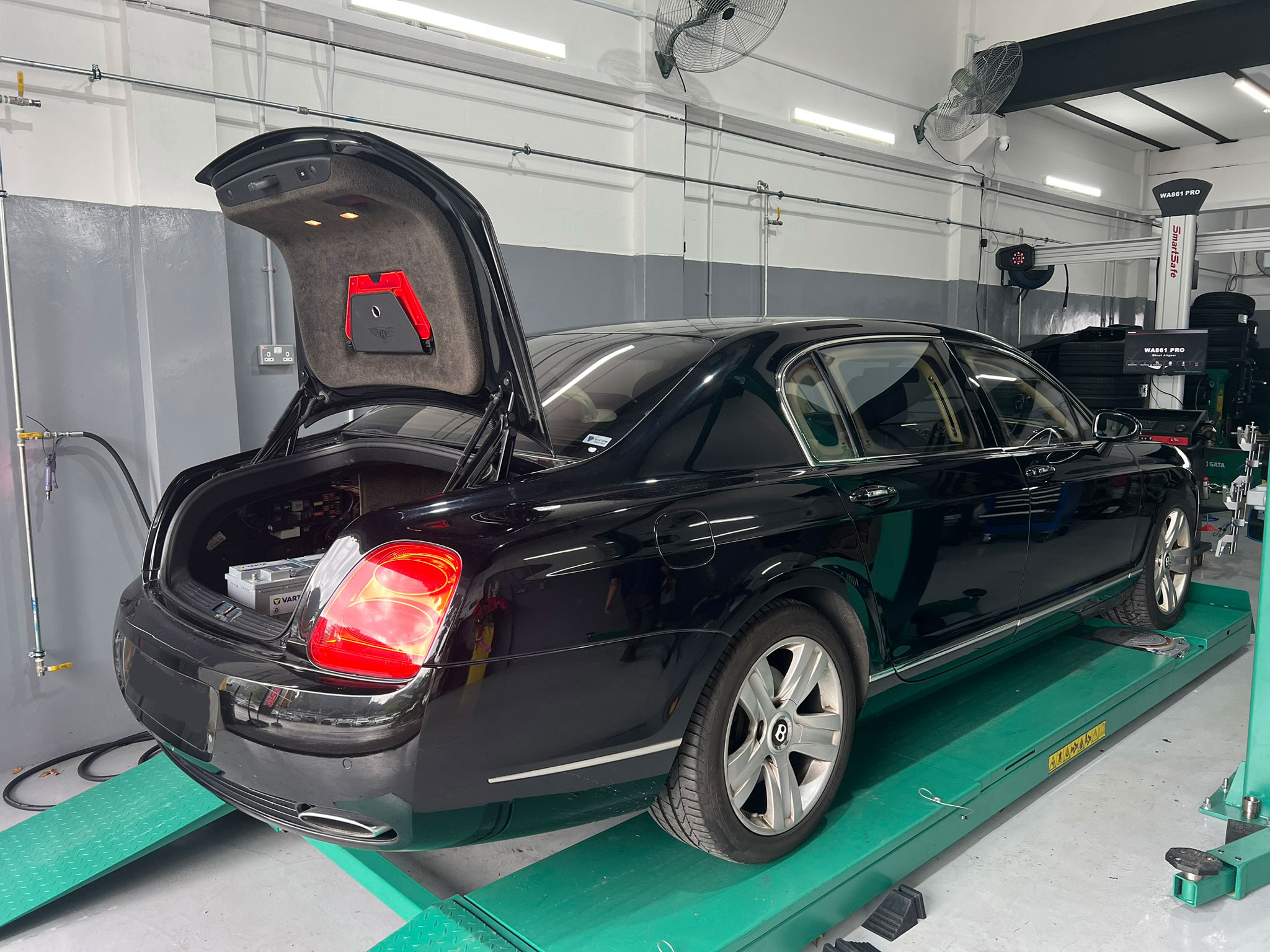 LEE THONG AUTO SERVICE's image