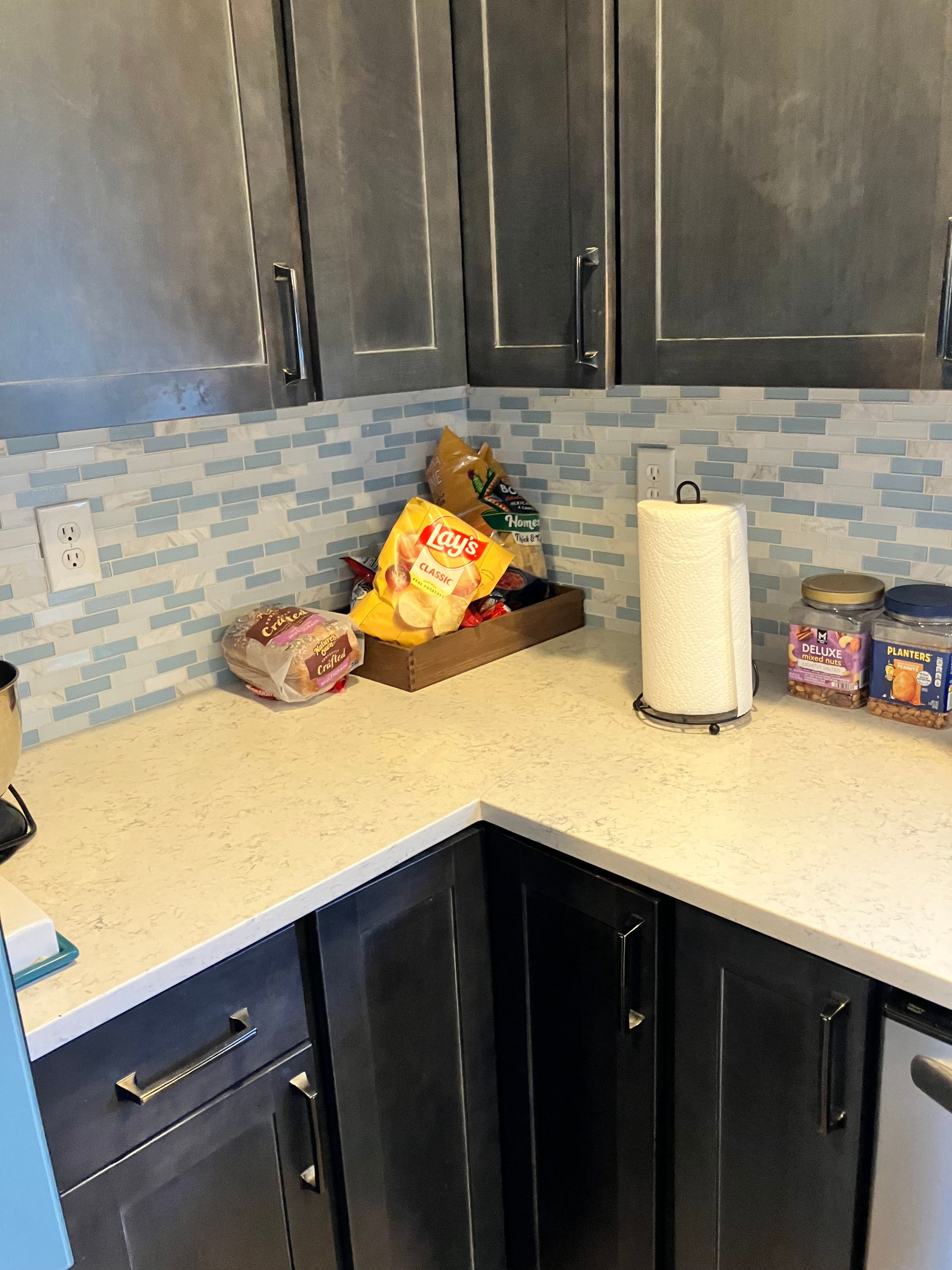 Kitchen Backsplash Before Demo