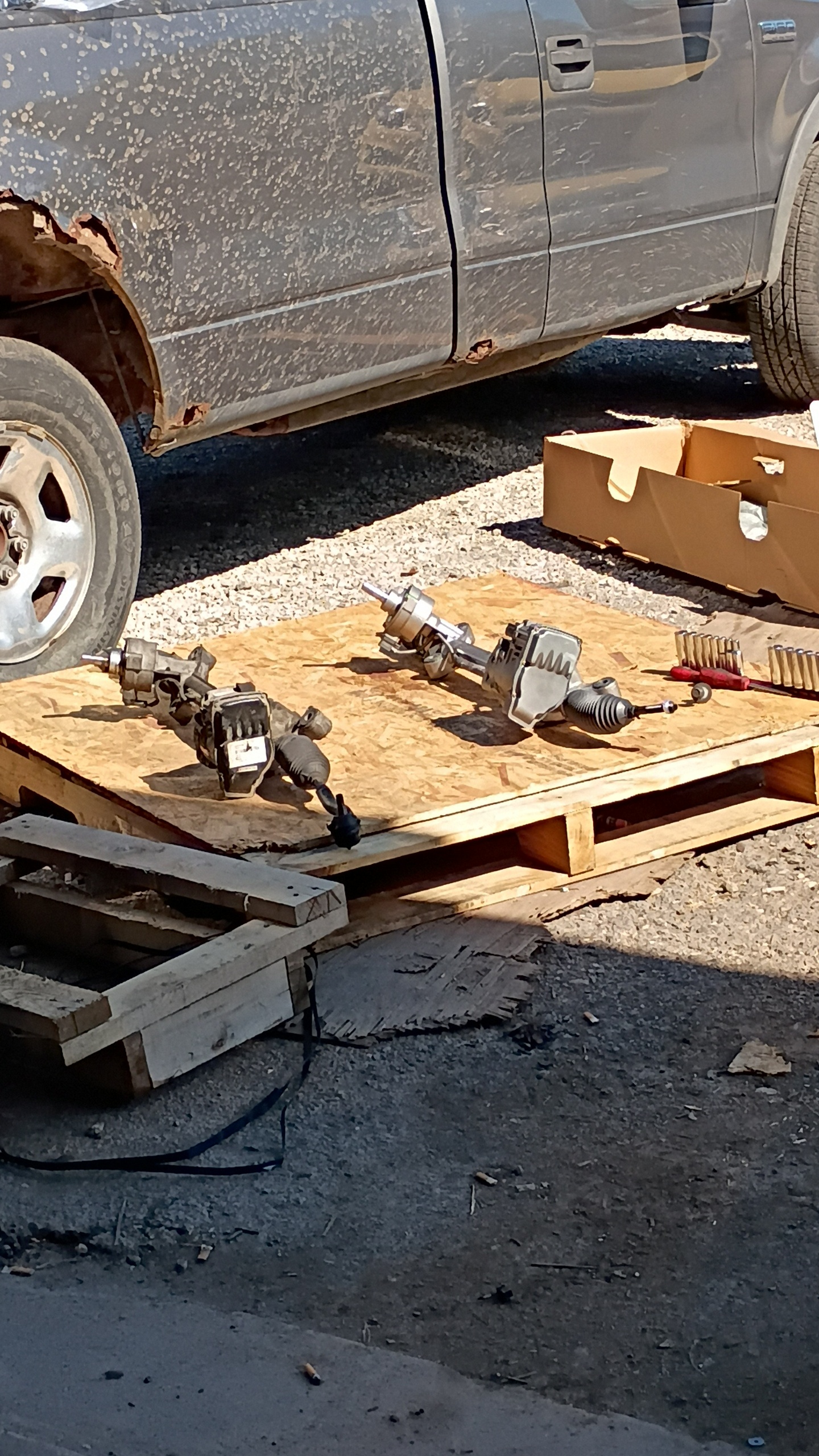 Electric rack and pinion