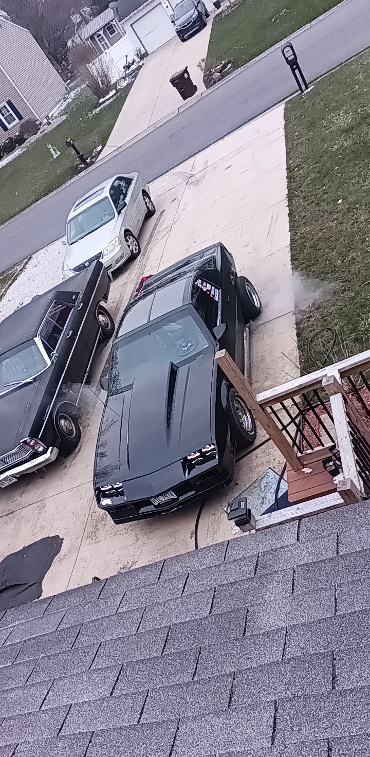 1984 Camaro warming up