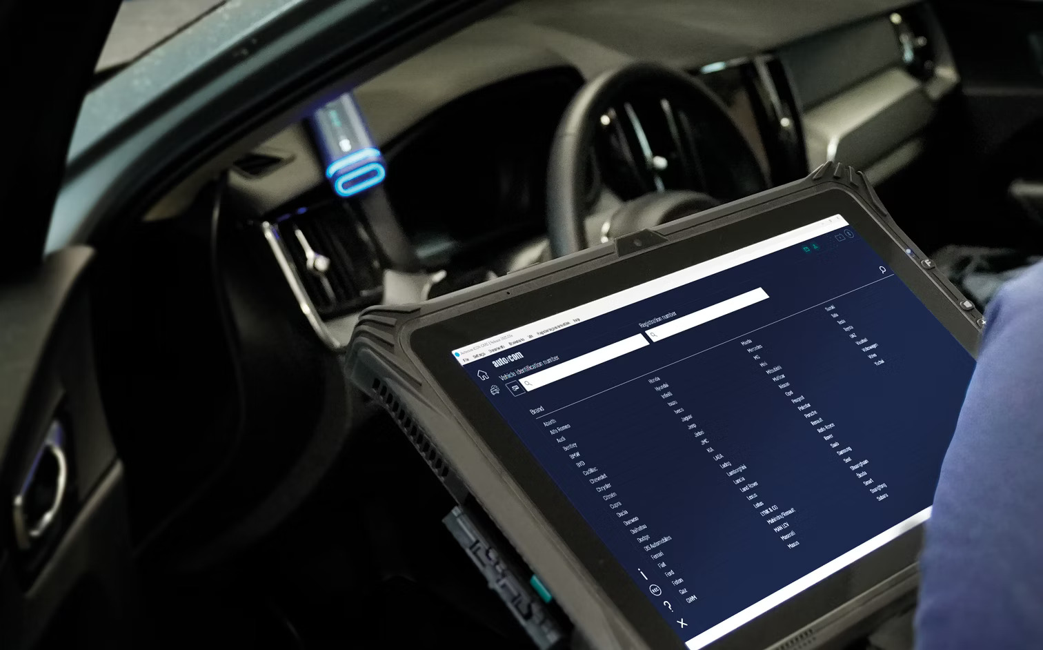 Bilmekaniker i Stockholm drop in verkstad ärliga priser's image