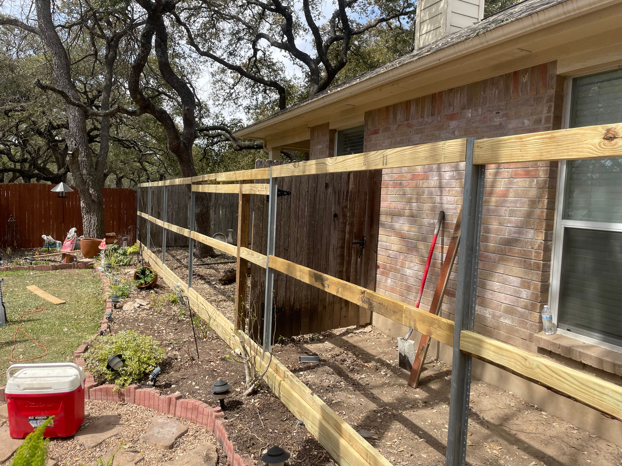 Central Texas Fencing's image