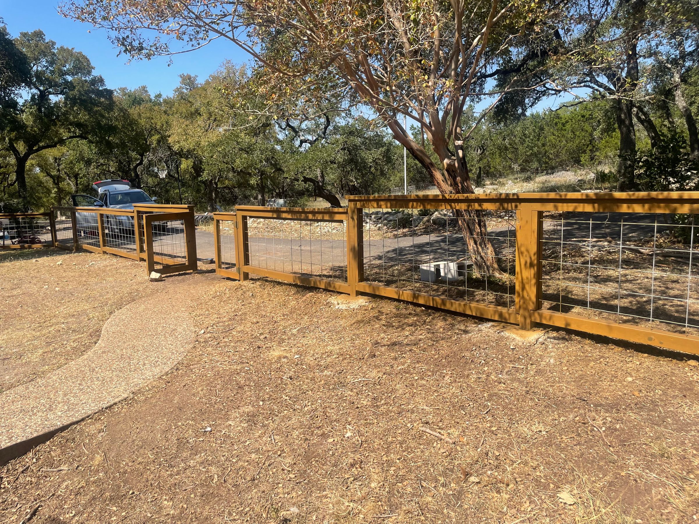 Central Texas Fencing's image