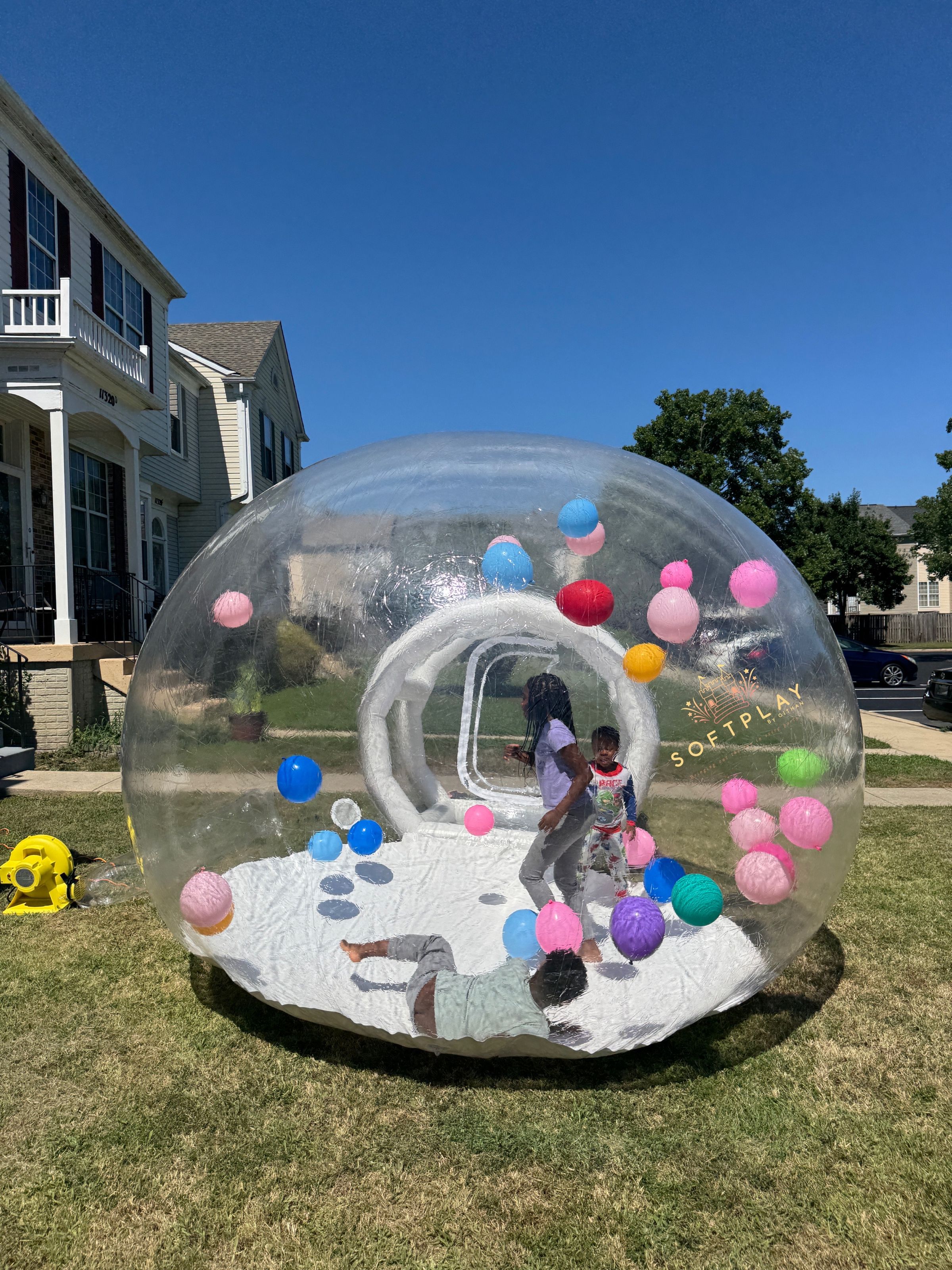 10x10 Bubble play house
