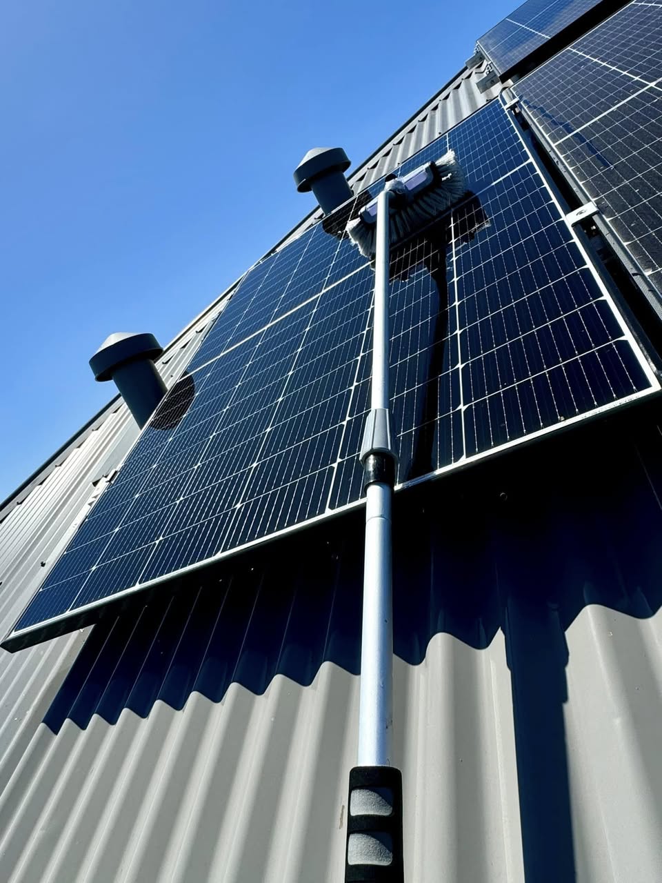 Reflexions Window Cleaning's image