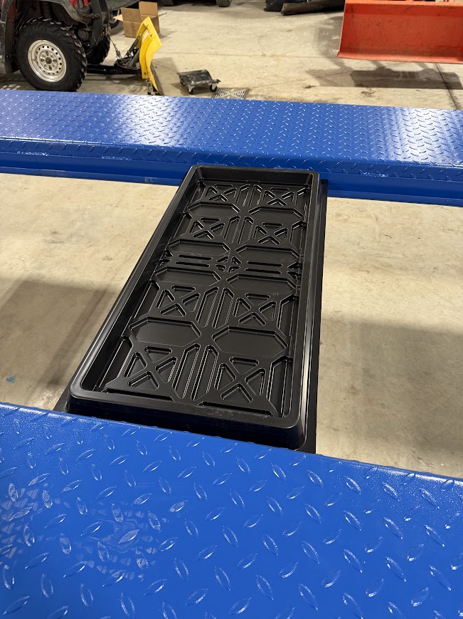 Unique lifts's image