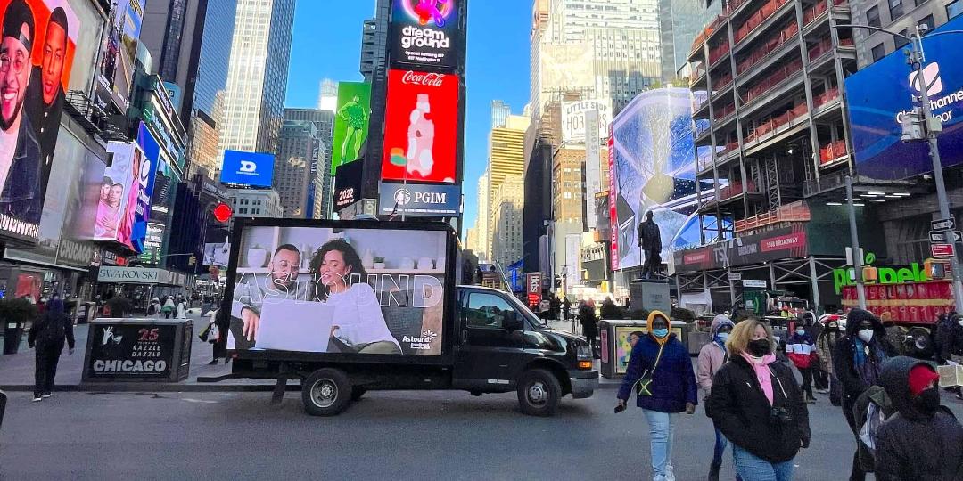 Ads on wheels 's image