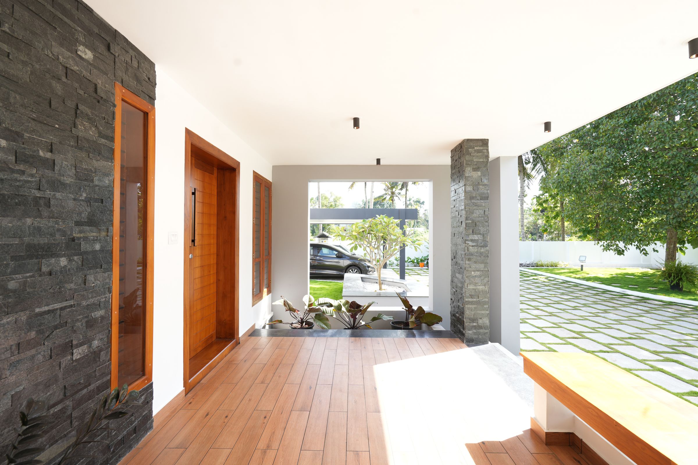 BW INTERIORS's image