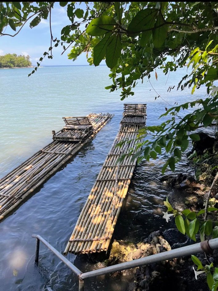 YRUSH LUXE ESCAPE LLC's image