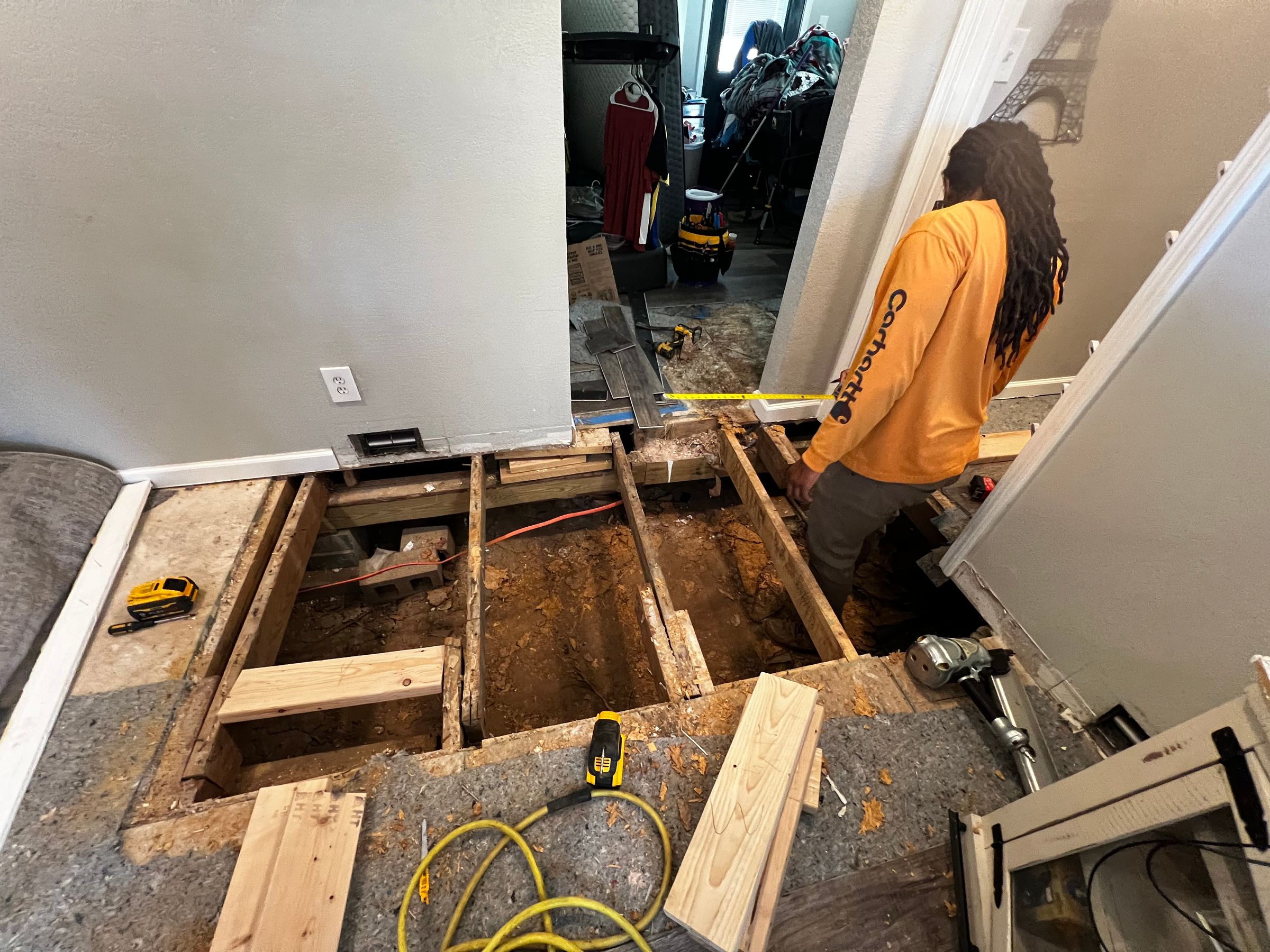 Blues Construction LLC's image