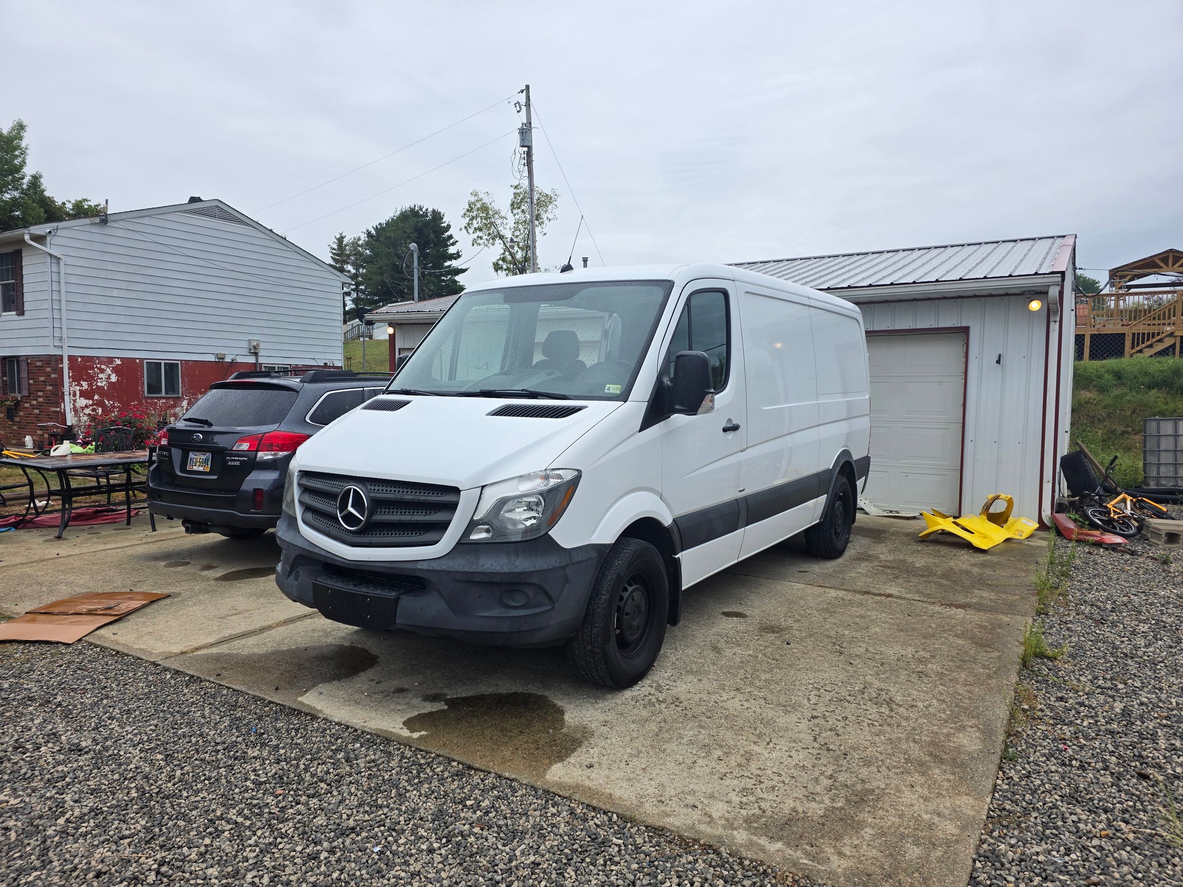 Roadside assistance vehicle 