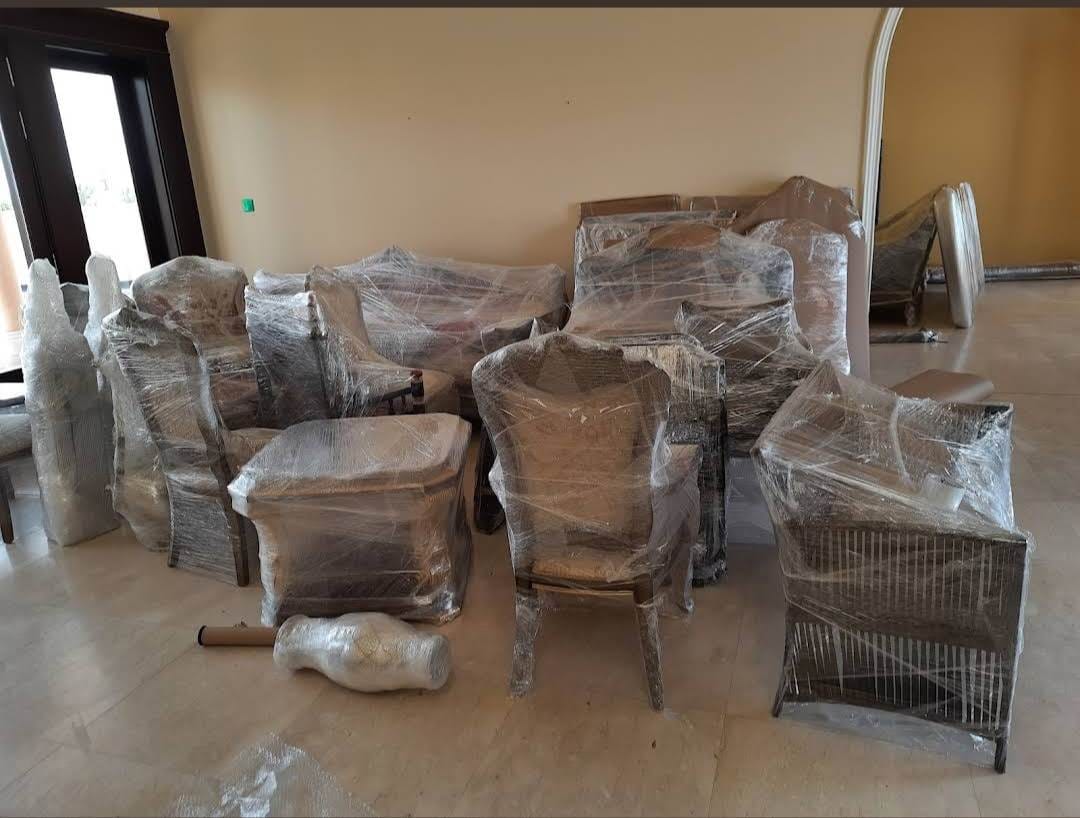 guest chairs packing
