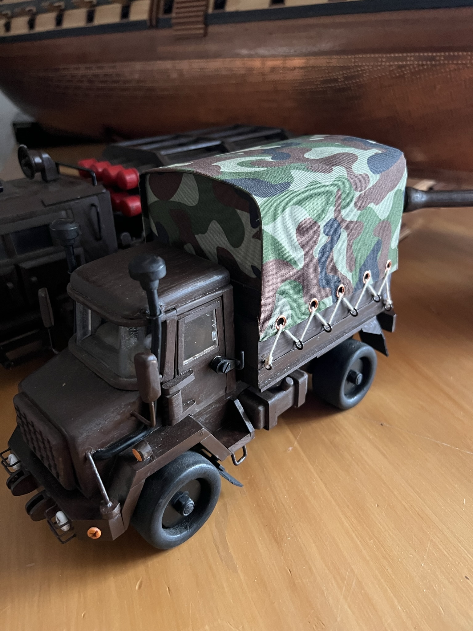 KaggelKakkiesza for wood items's image