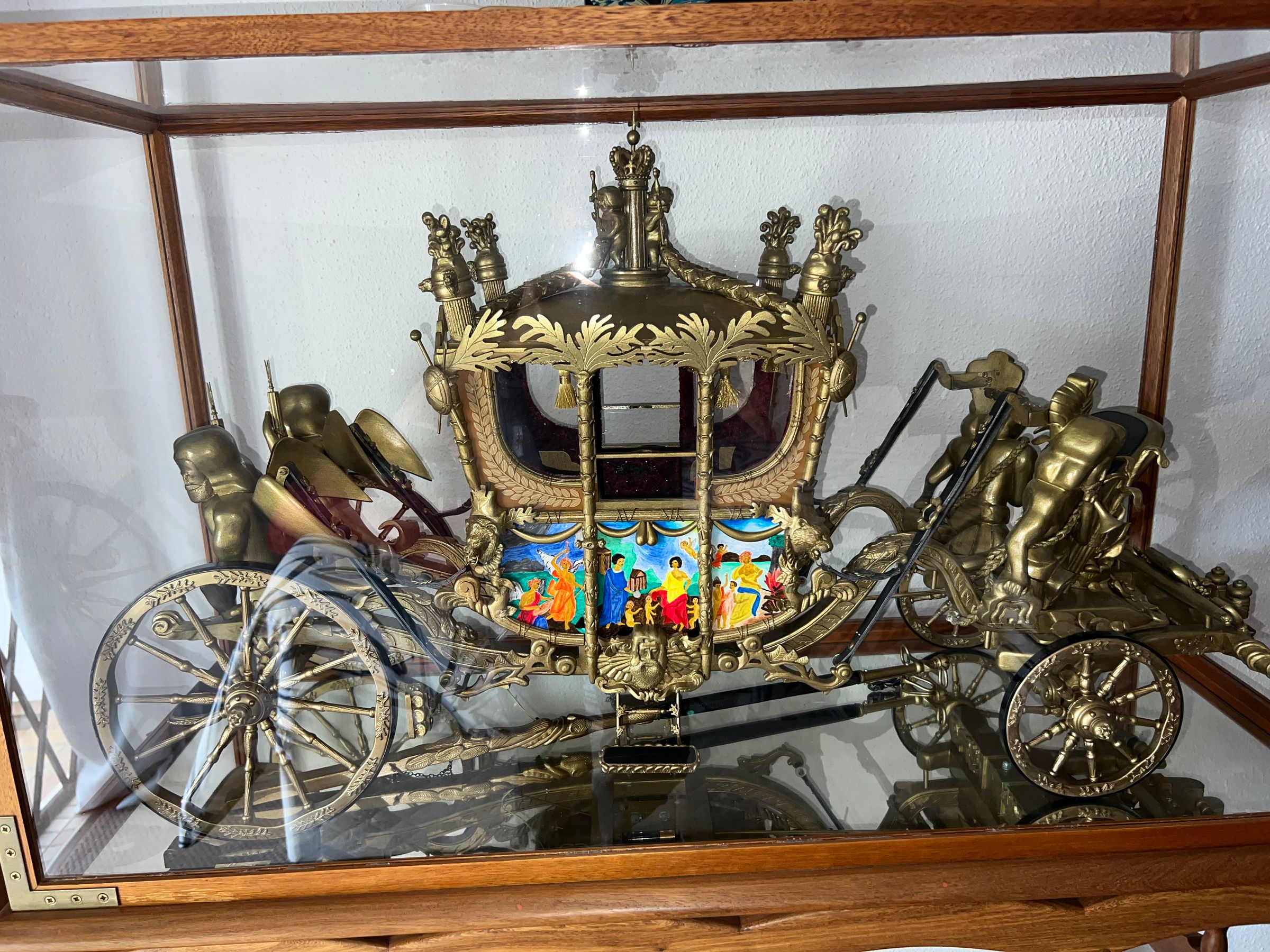 KaggelKakkiesza for wood items's image