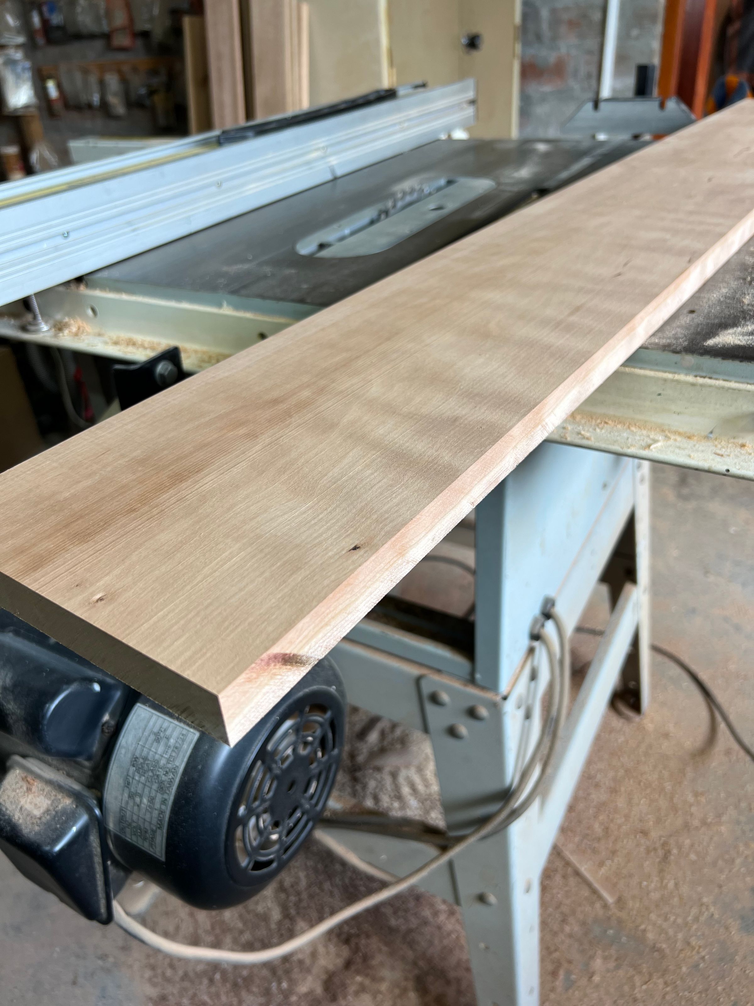 KaggelKakkiesza for wood items's image