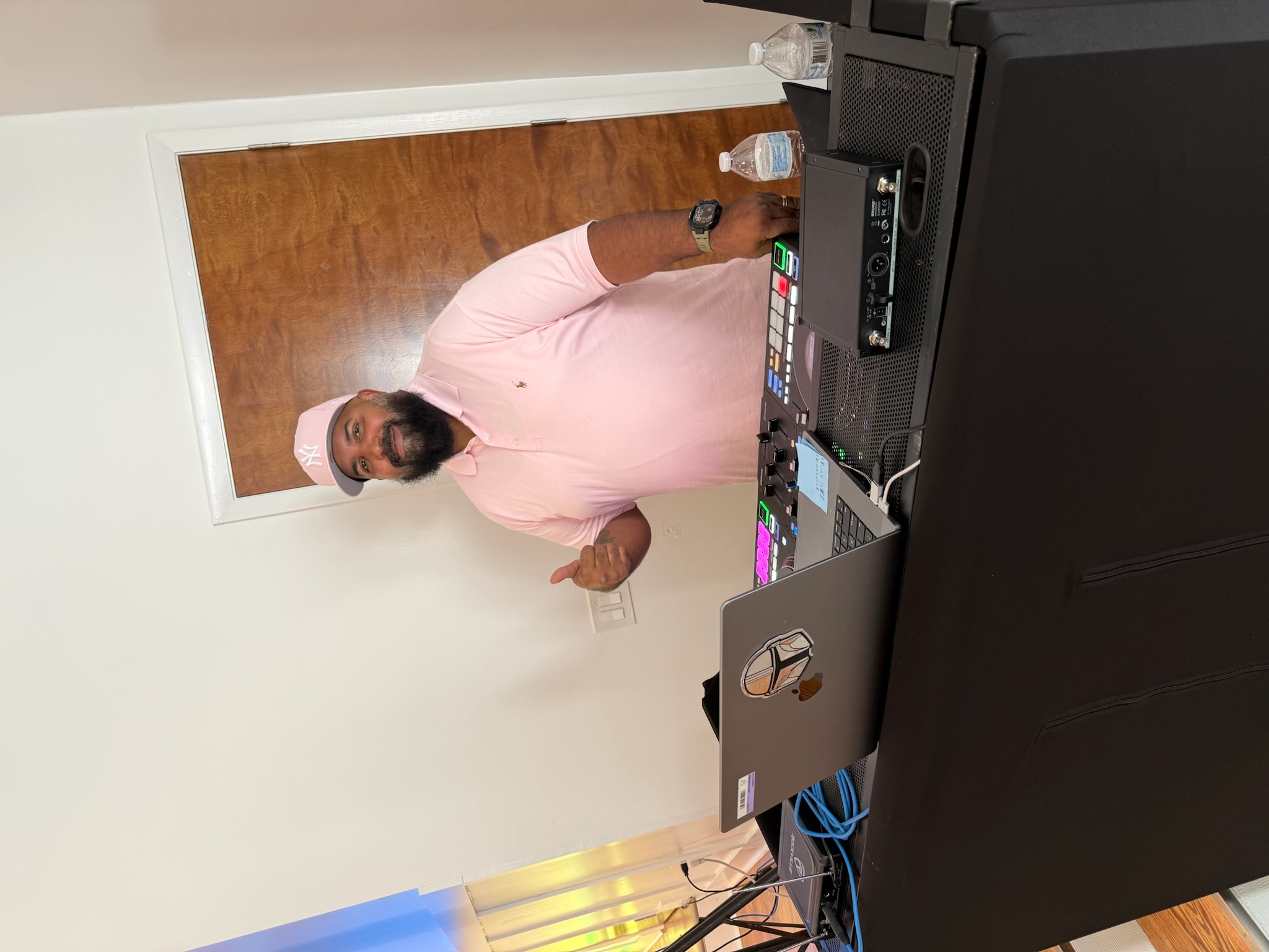 Hard at work, loving the Vibe