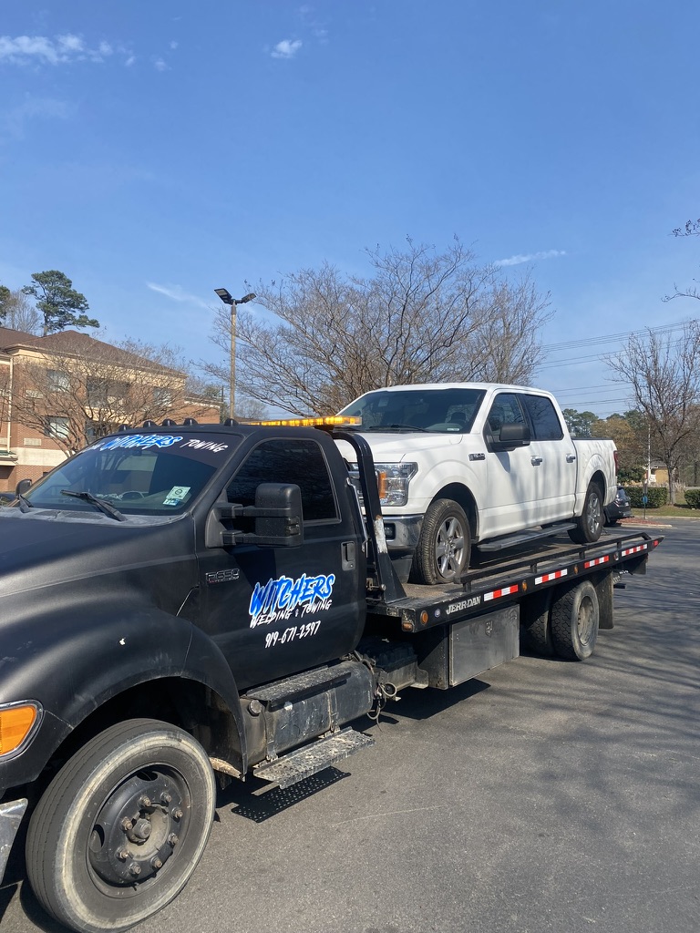 Witchers Towing's image