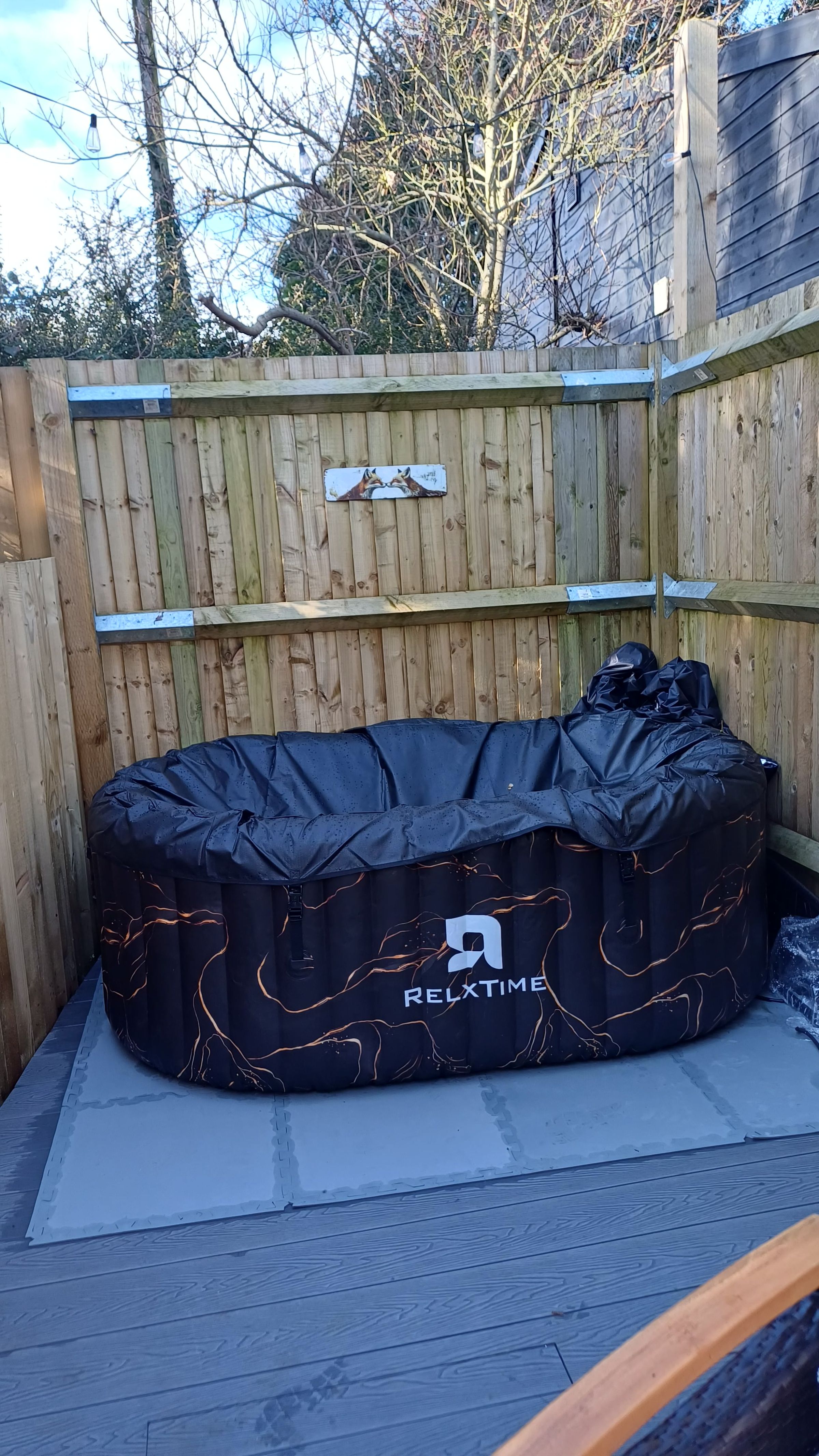 Foxes Folly Cabin's image