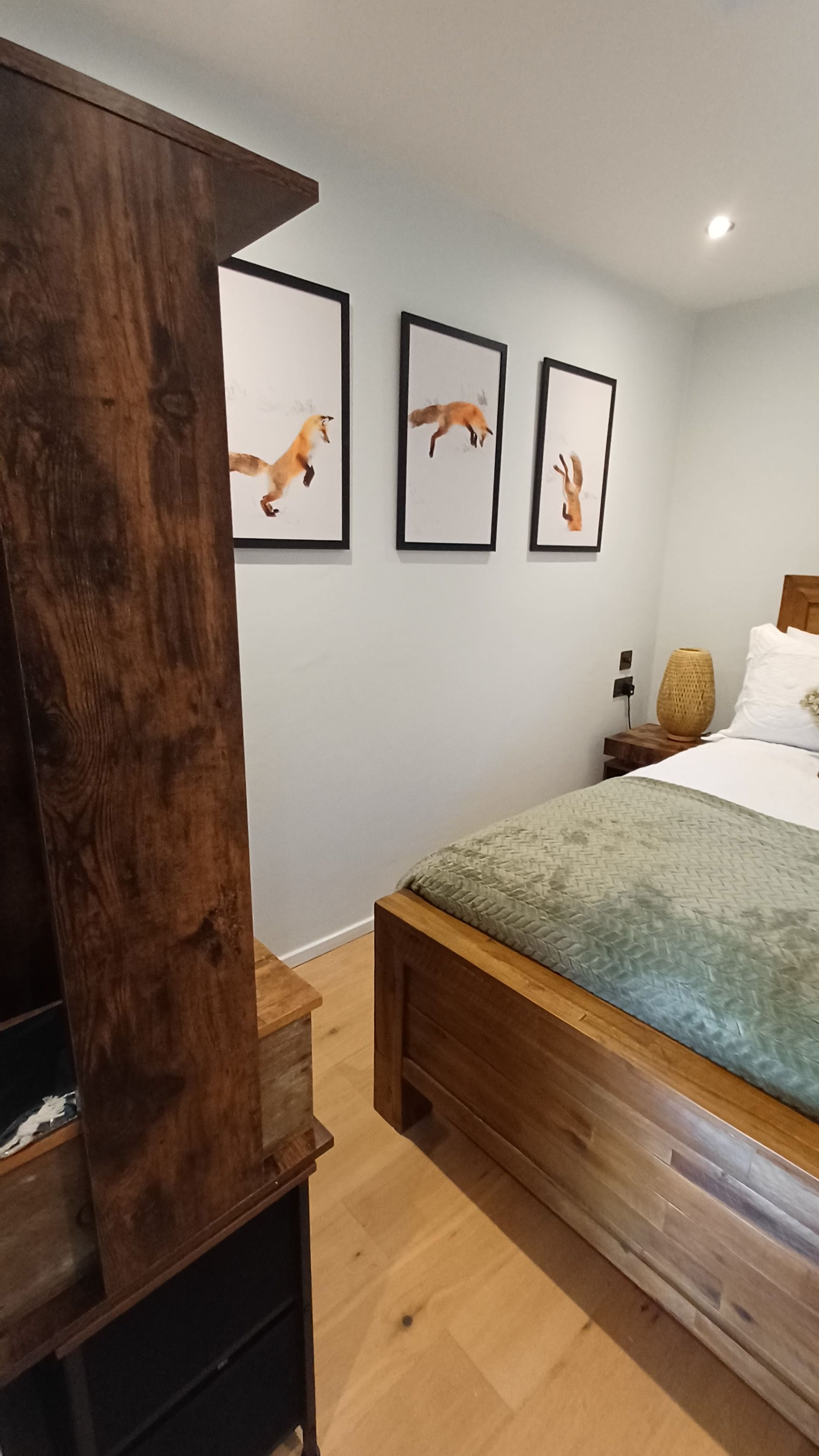 Foxes Folly Cabin's image