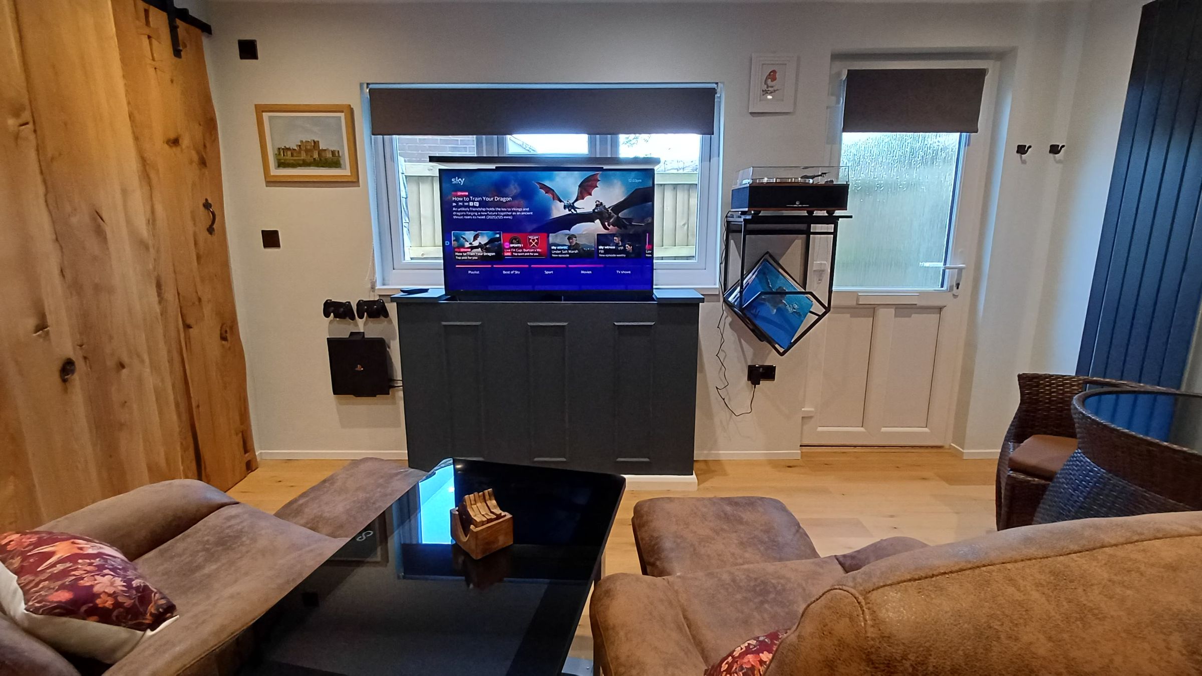 Foxes Folly Cabin's image