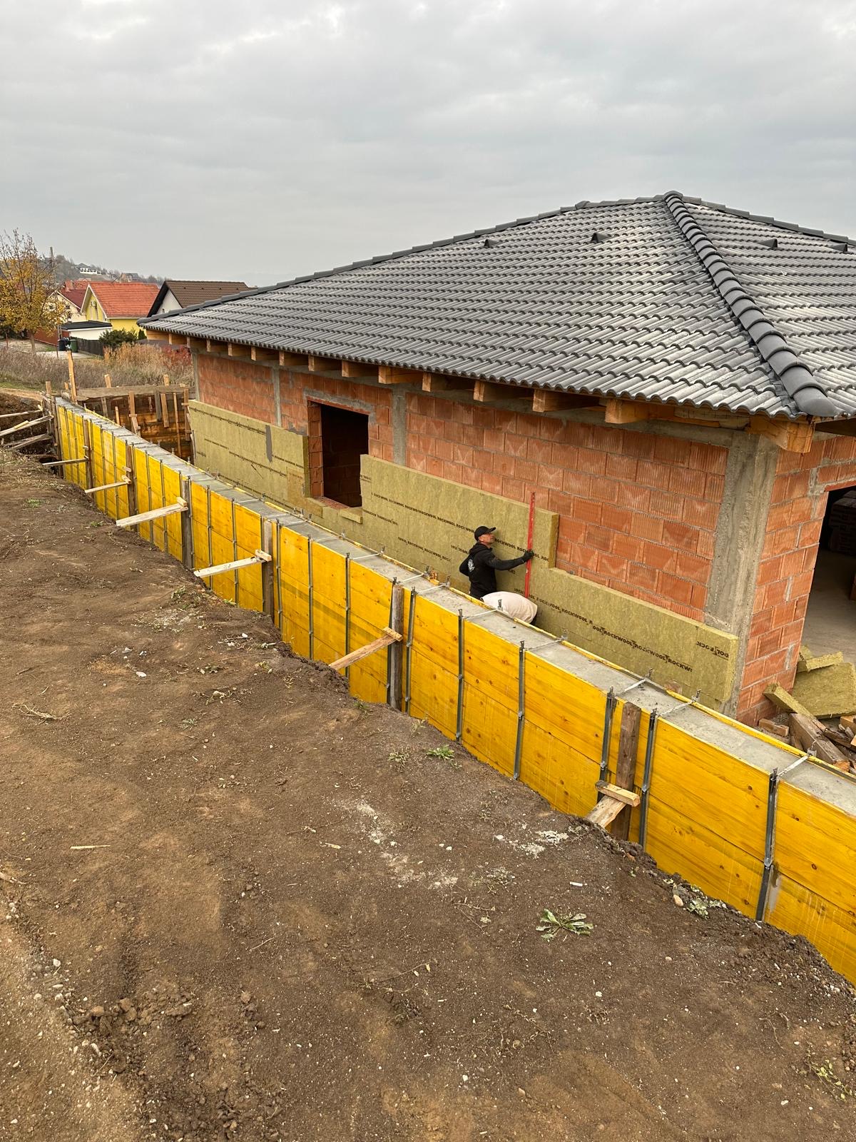 Hill Houses's image