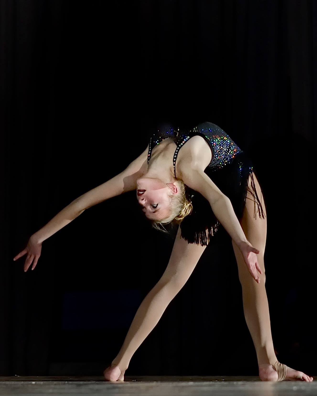 Laurie Active's image