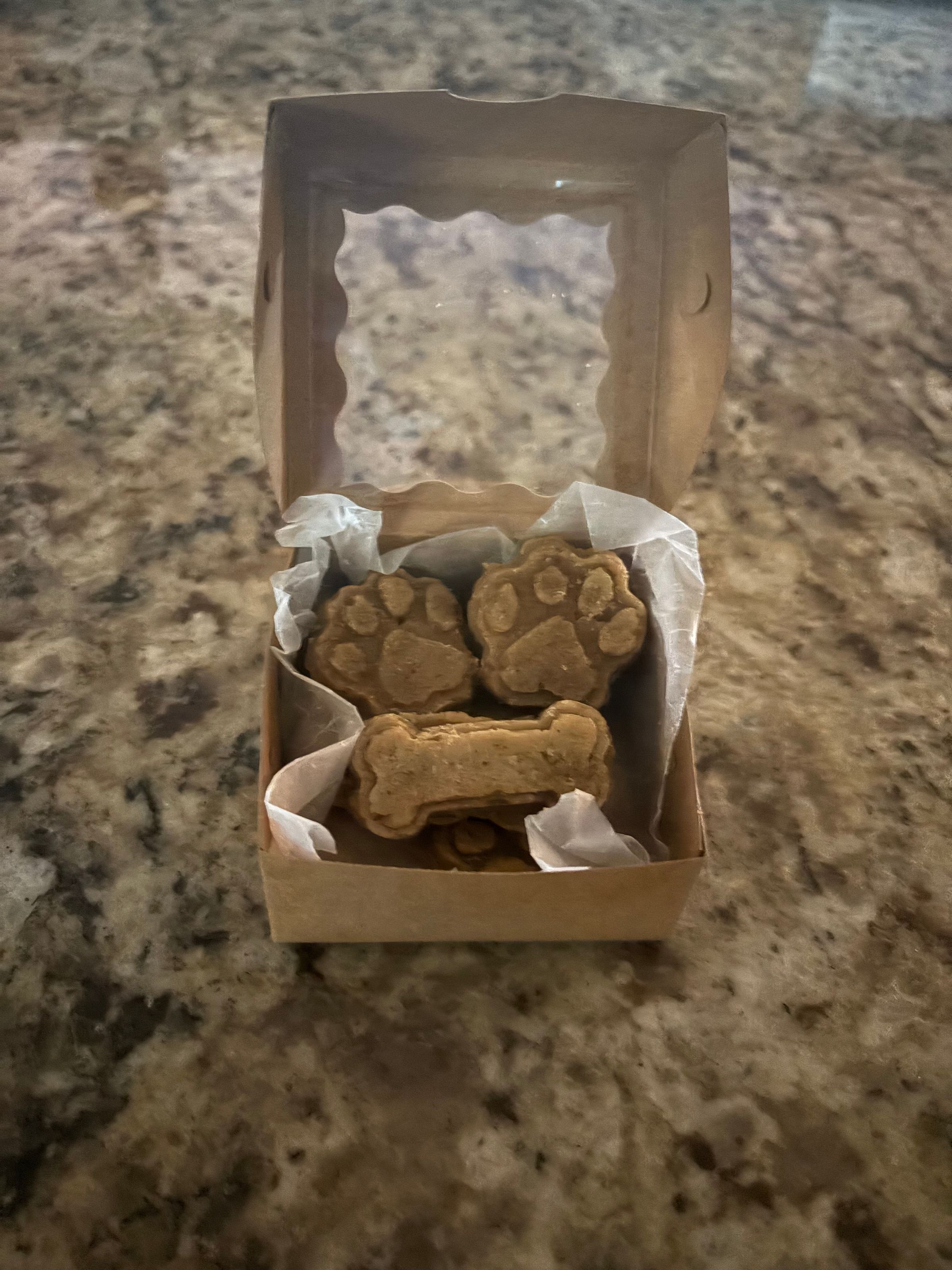 bear-pawssofttreatsbytiff.com's image