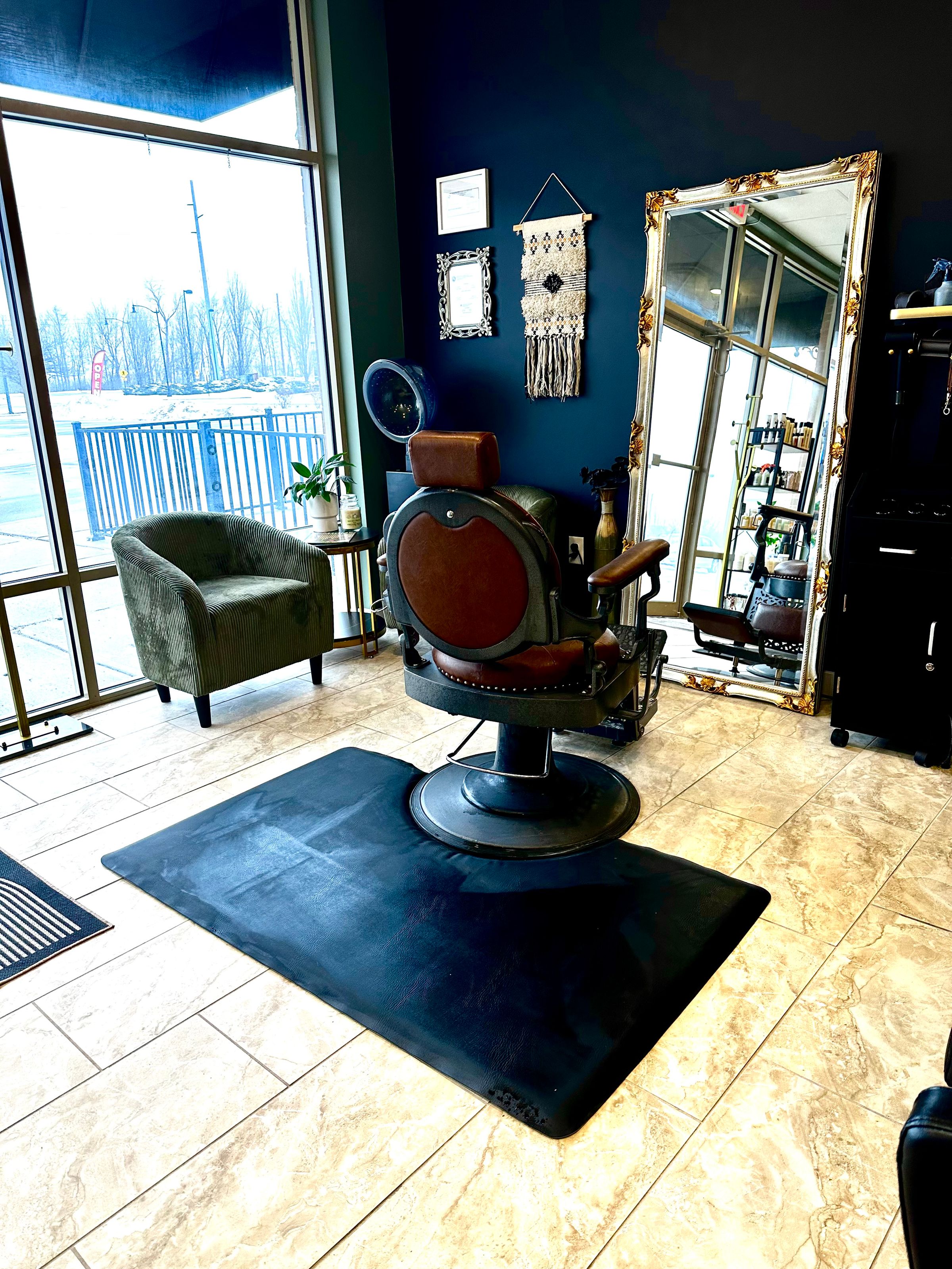 Aeloria Suites's image