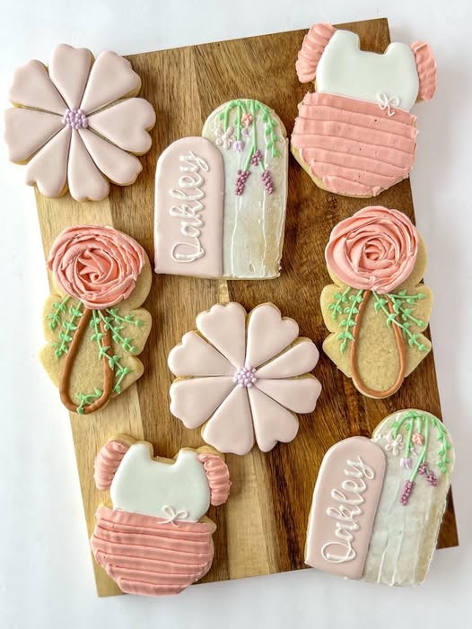 baby in bloom cookies