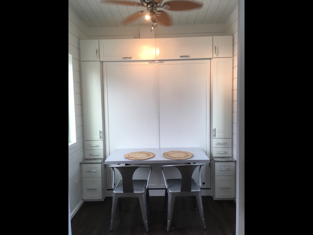 Tiffany's Cleaning Closet, llc's image