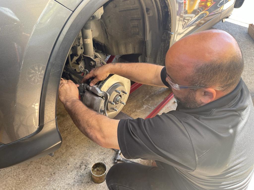 Meca Car Wash & Service Center's image