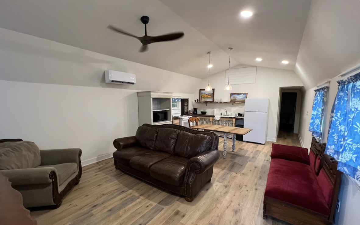 PECAN PASTURES's image