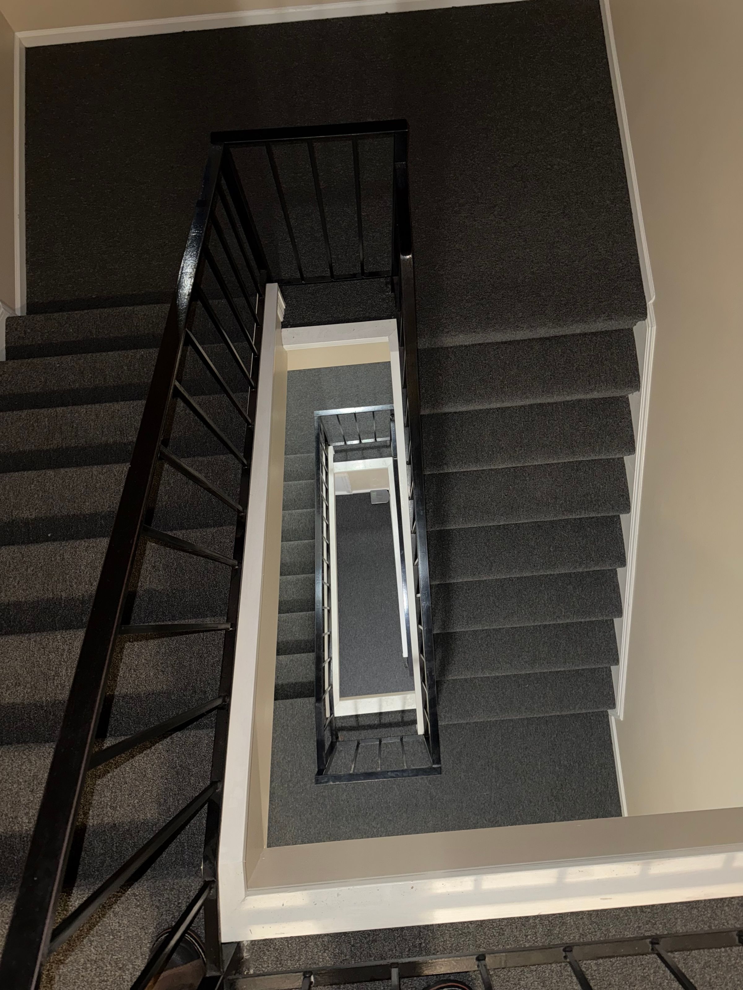 AMMCFLOORINGLLC | Flooring & Carpet Installation in Virginia's image