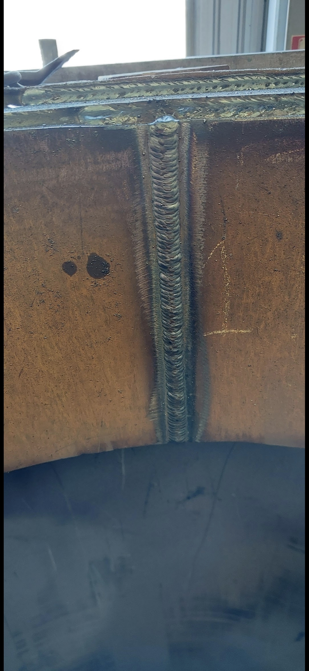 GMAW Vertical up weave cap on 25mm plate thickness. Knife edge prep 